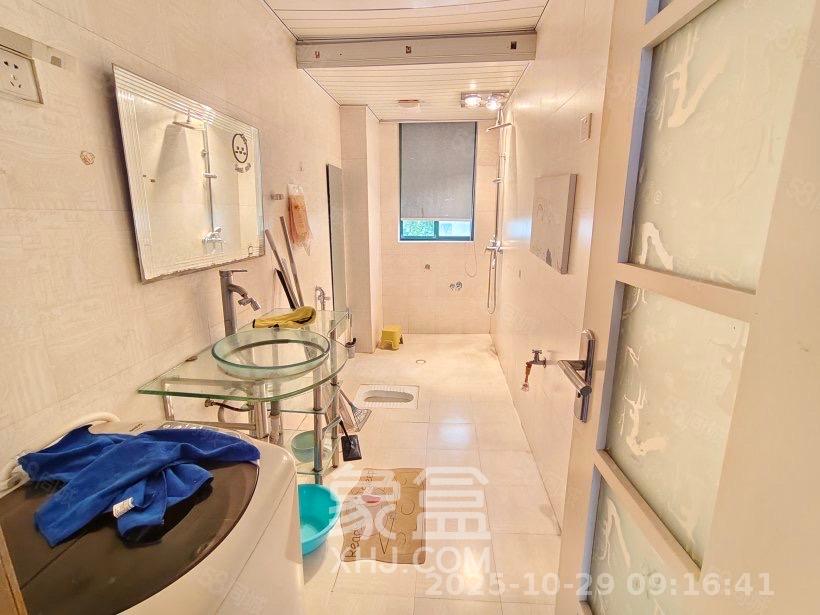 世嘉国际华城  2室1厅1卫    2100.0元/月室内图