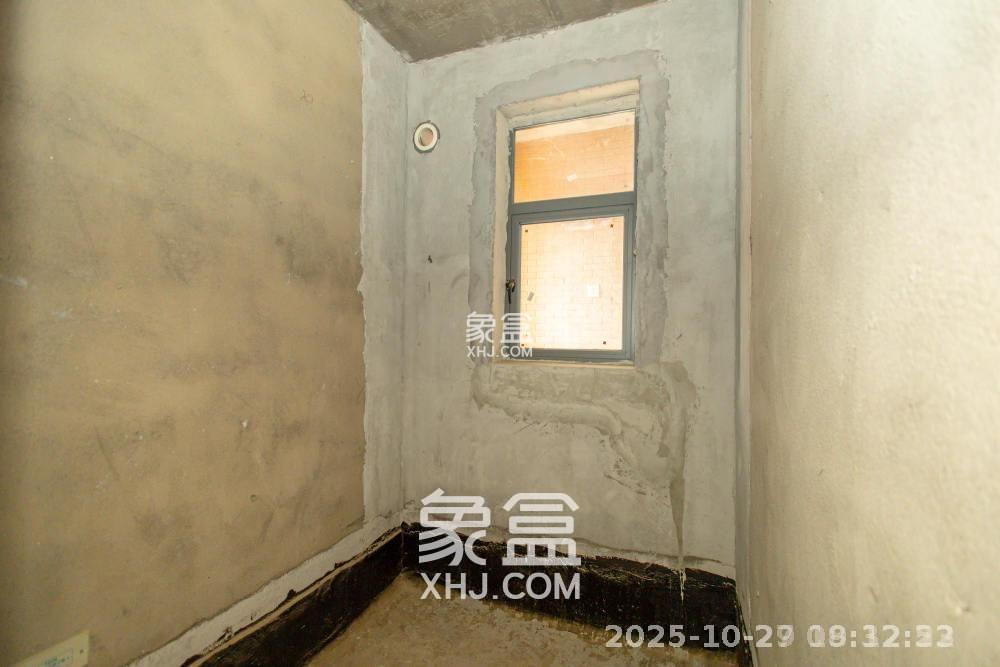 新城朗隽大都会  1室1厅1卫    600.0元/月室内图