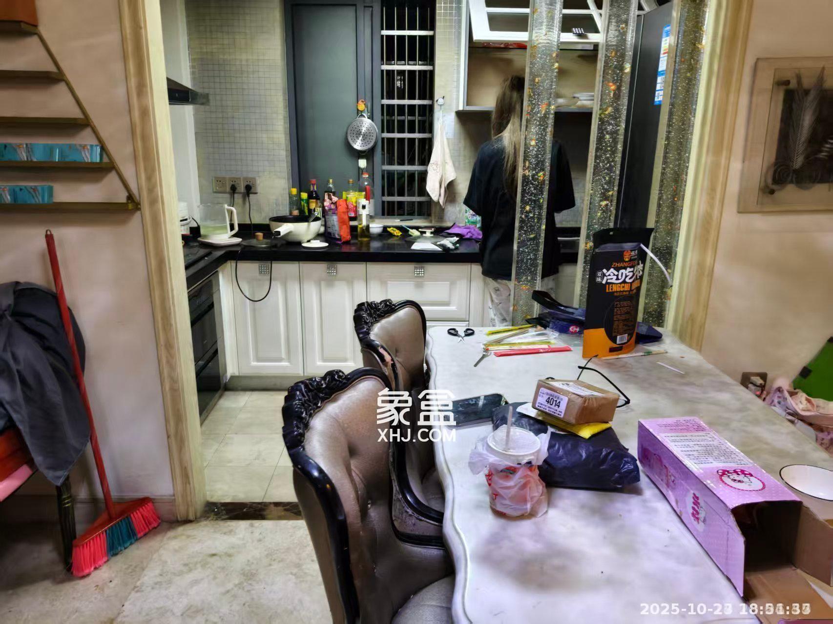 少帅府  1室1厅1卫    1500.0元/月 少帅府  1室1厅1卫    1500.0元/月室内图