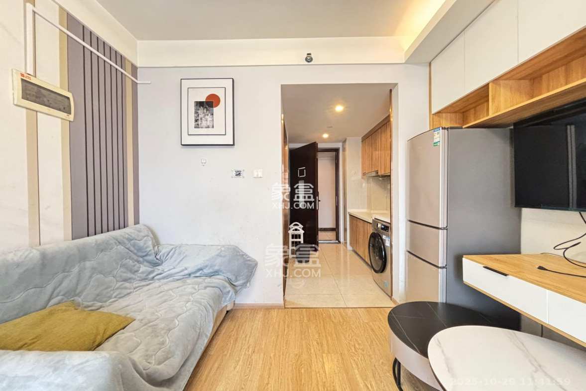 佳兆业云顶都汇 1室1厅1卫 1250.0元/月 佳兆业云顶都汇 1室1厅1卫 1250.0元/月室内图