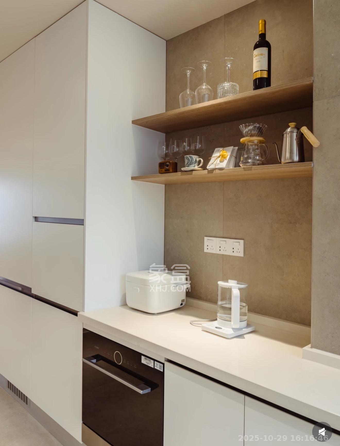 佳兆业云顶梅溪湖（佳兆业梅溪荟）  4室2厅2卫    10000.0元/月室内图