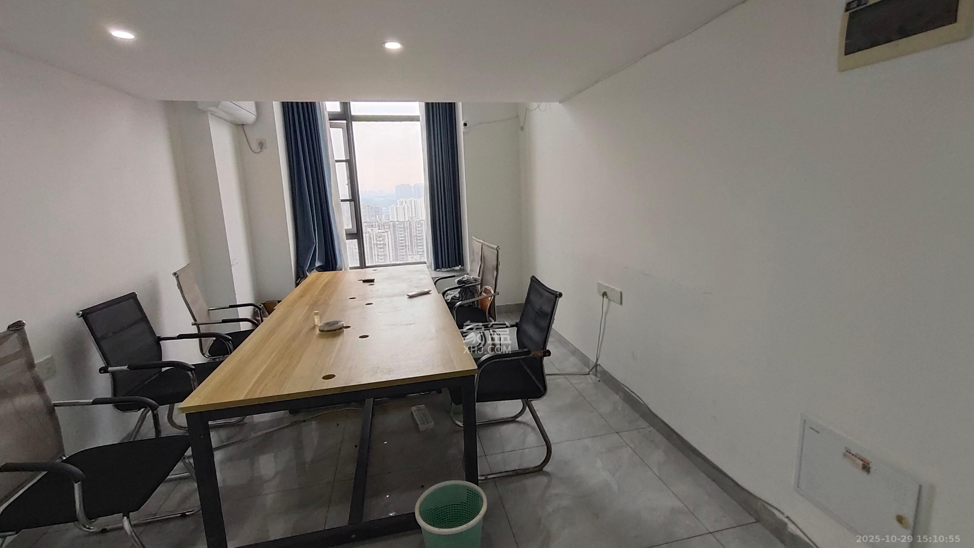 佳兆业云顶都汇  1室1厅1卫    1600.0元/月