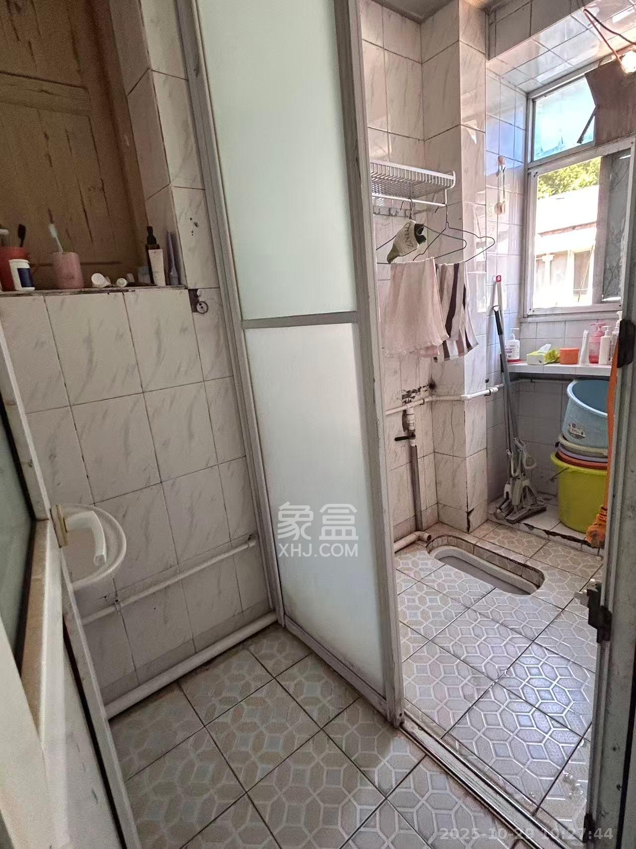 湖开小区（湖南开关厂宿舍）/南大桥社区  3室1厅1卫    1500.0元/月