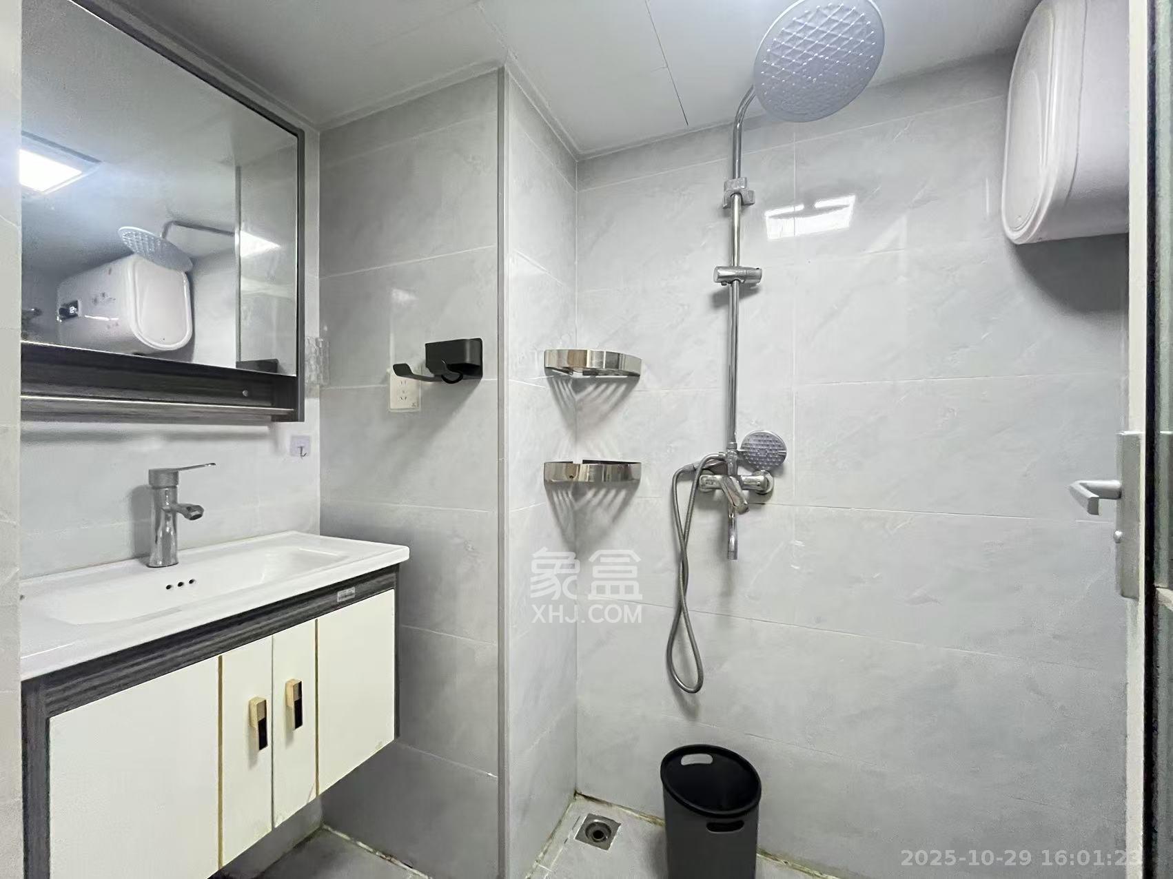 时代MOMA云PARK  2室1厅1卫    2200.0元/月 时代MOMA云PARK  2室1厅1卫    2200.0元/月室内图