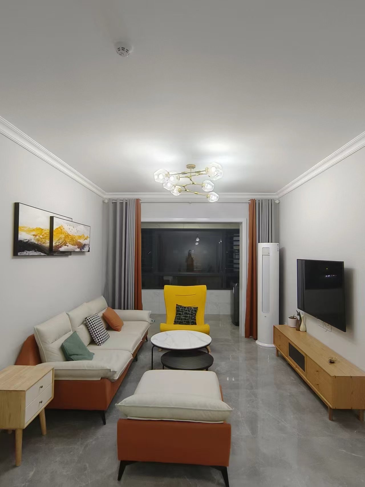 绿地海德公馆  2室1厅1卫    3400.0元/月室内图