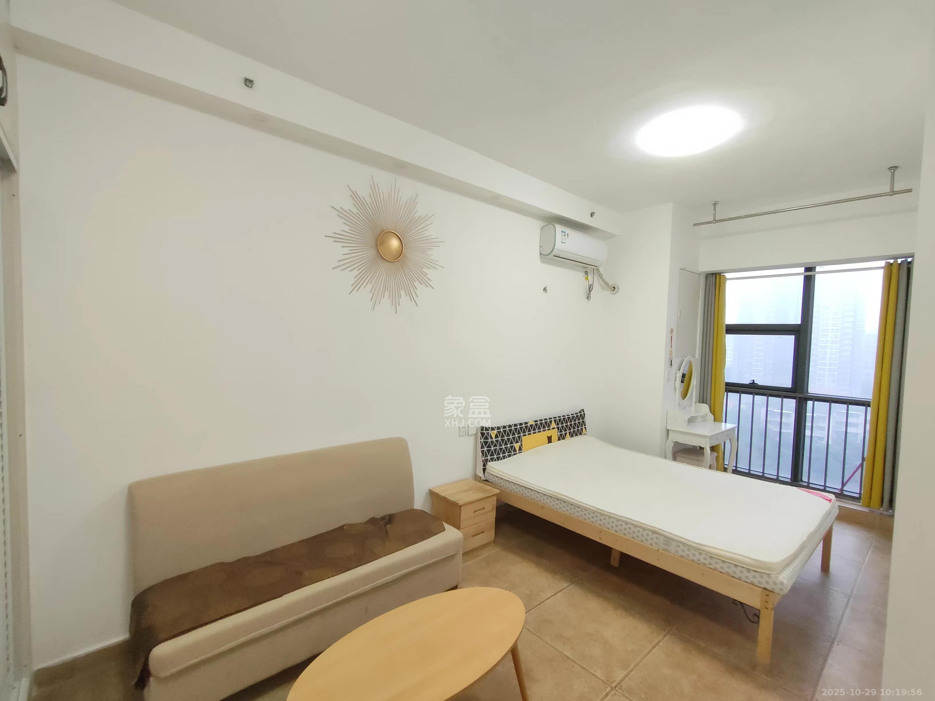 第六都(陆都小区) 1室1厅1卫 1700.0元/月 第六都(陆都小区) 1室1厅1卫 1700.0元/月室内图