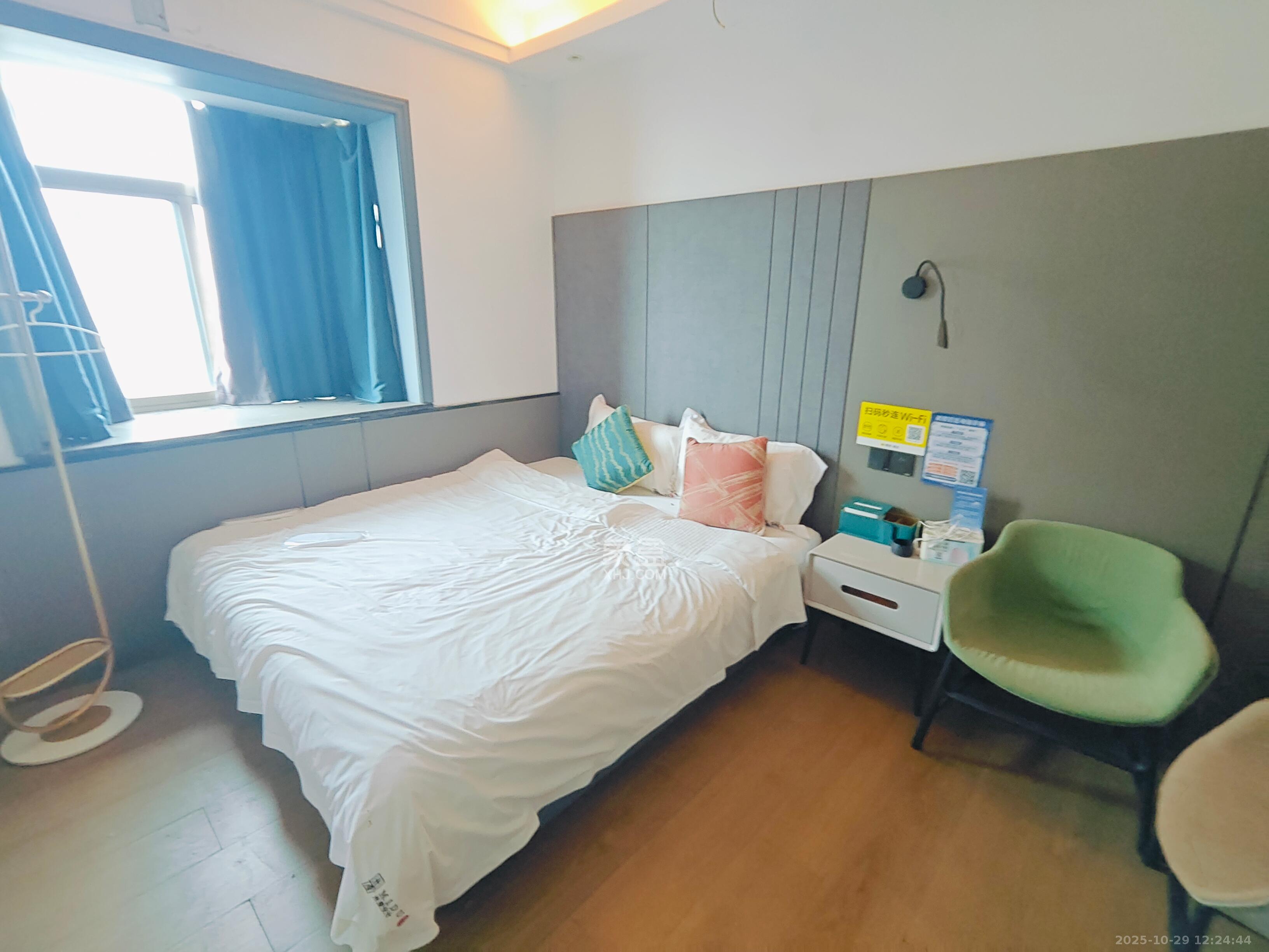 王府井公寓（福源公寓）  5室2厅1卫    4600.0元/月室内图