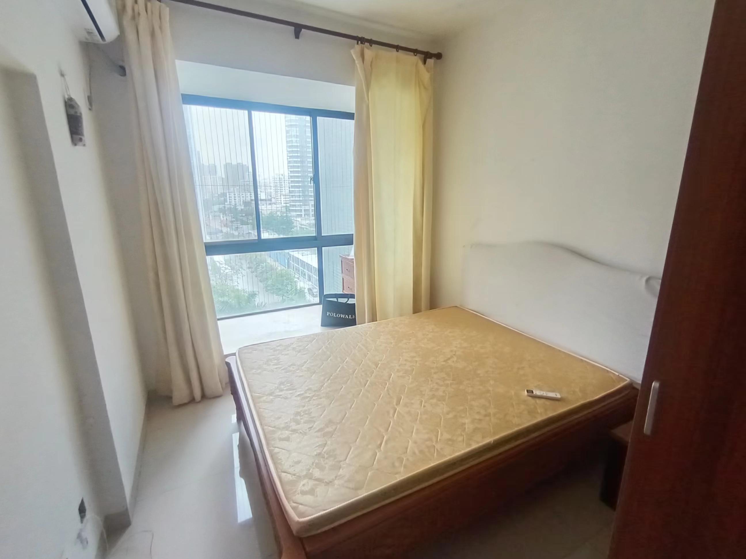 环强御景湾 1室1厅1卫 2200.0元/月 环强御景湾 1室1厅1卫 2200.0元/月室内图