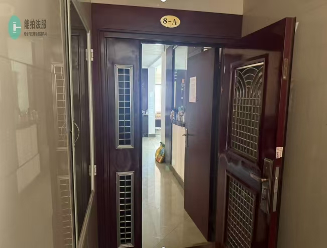 紫荆花园一期  4室2厅3卫    380.0万 紫荆花园一期  4室2厅3卫    380.0万室内图1