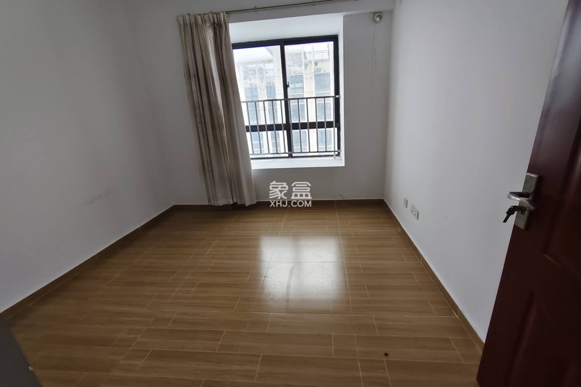 道客和悦嘉园 5室2厅1卫 3000.0元/月 道客和悦嘉园 5室2厅1卫 3000.0元/月室内图