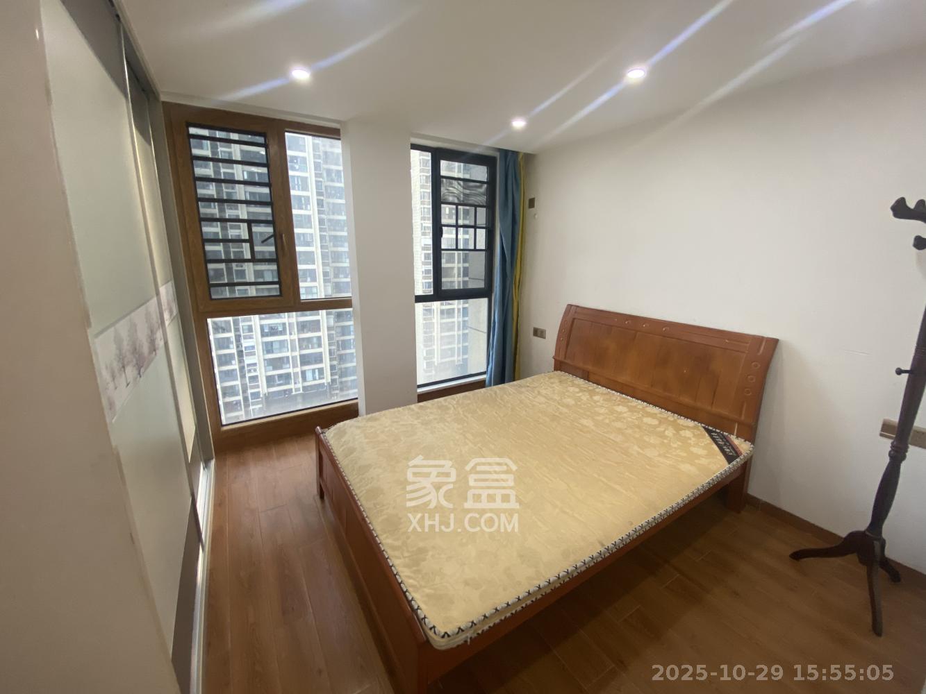 明发阅江悦府  5室2厅2卫    2650.0元/月 明发阅江悦府  5室2厅2卫    2650.0元/月室内图