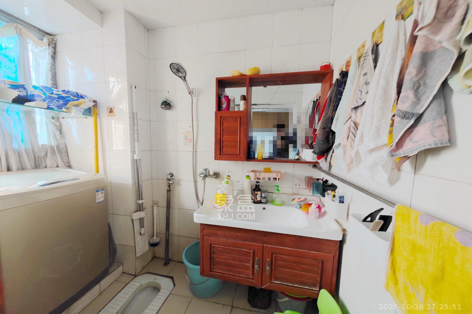 四达花苑  2室1厅1卫    41.8万其他