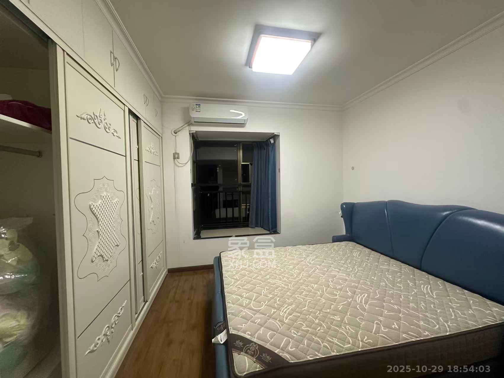 江山帝景哈佛  3室2厅1卫    2200.0元/月室内图