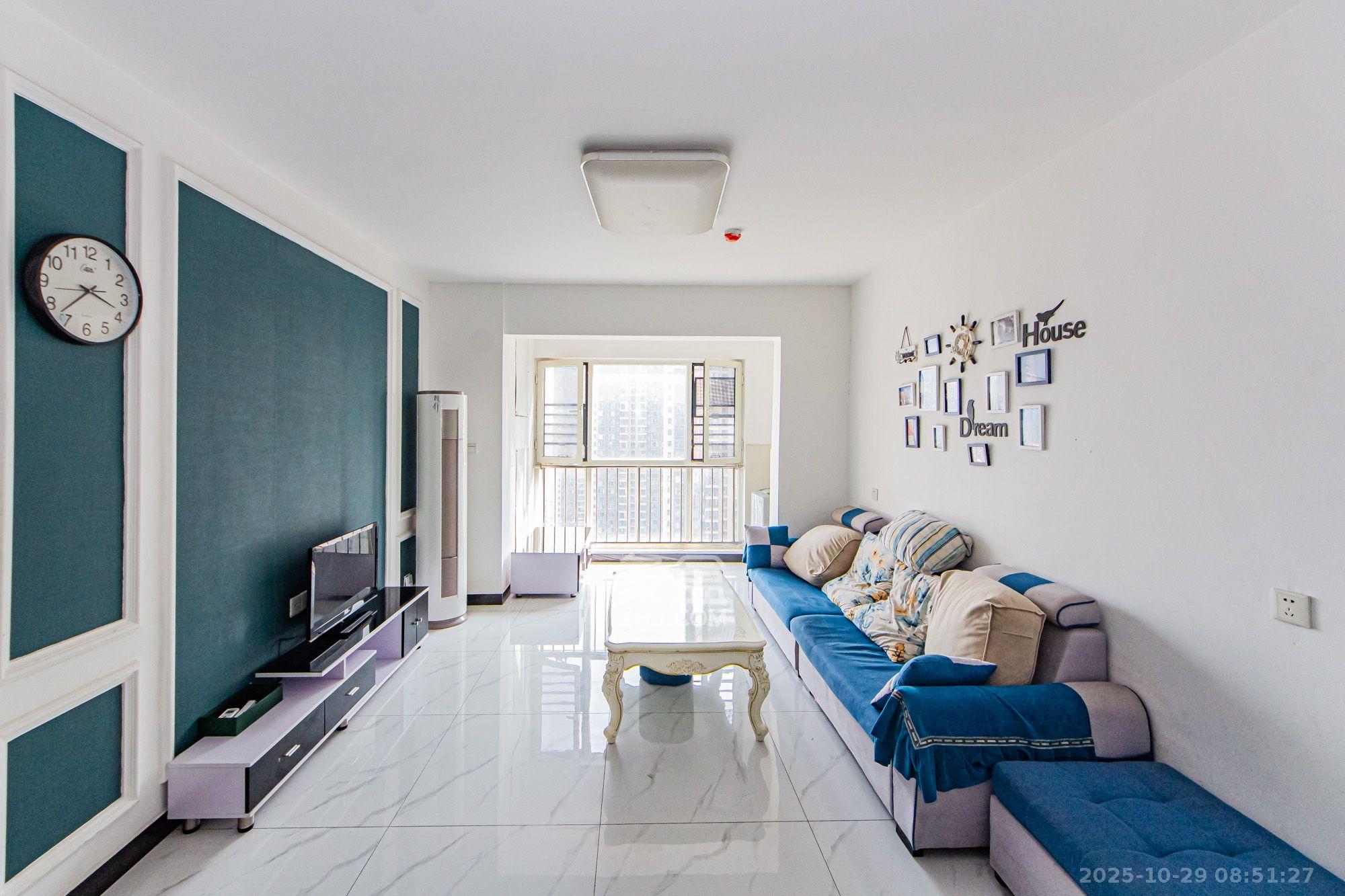 北辰三角洲E6区  3室2厅1卫    3100.0元/月 北辰三角洲E6区  3室2厅1卫    3100.0元/月室内图1