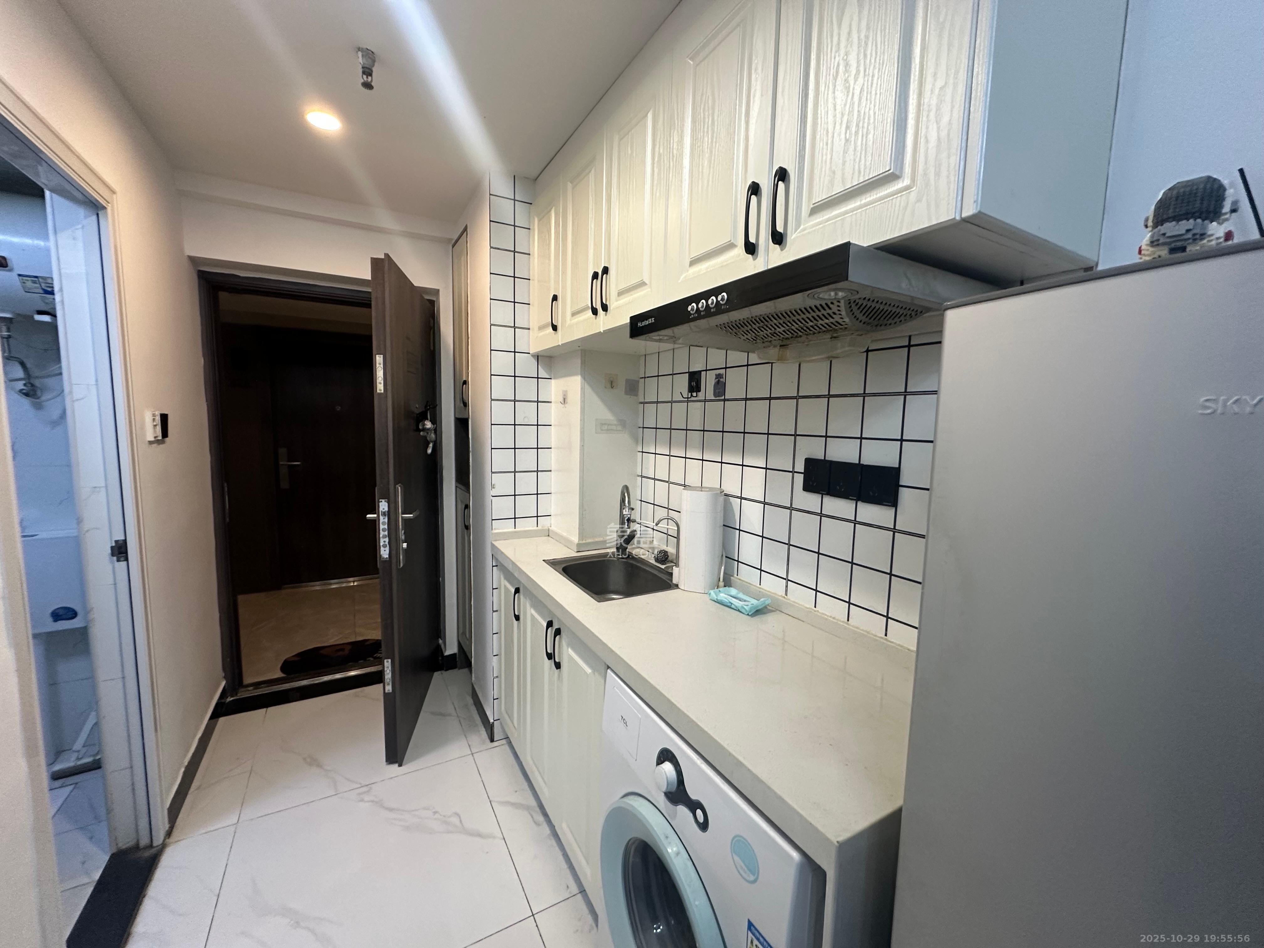 龙湖湘江星座（祺鑫星座公寓）  1室1厅1卫    1400.0元/月室内图