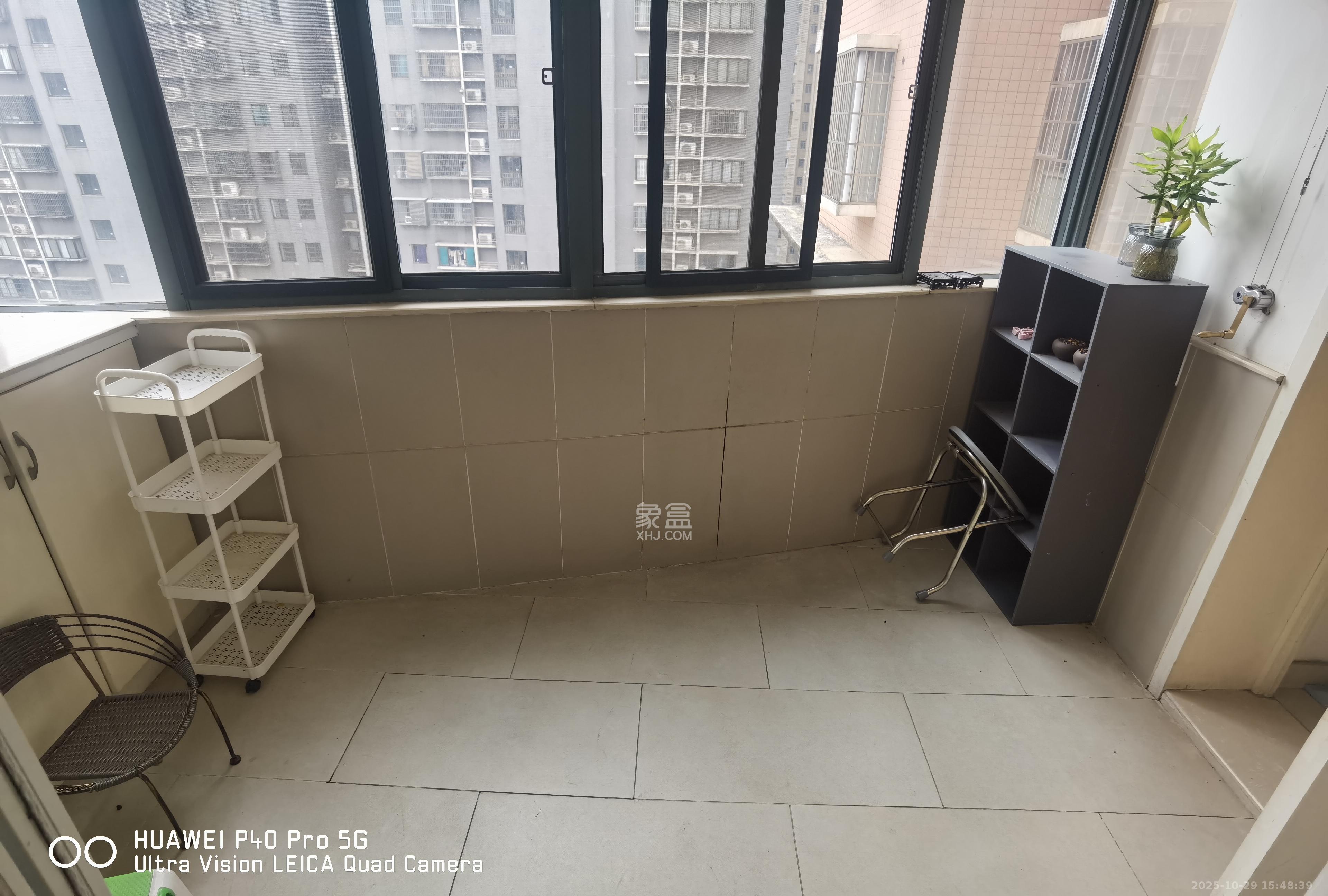 欧园  3室2厅2卫    2800.0元/月 欧园  3室2厅2卫    2800.0元/月室内图