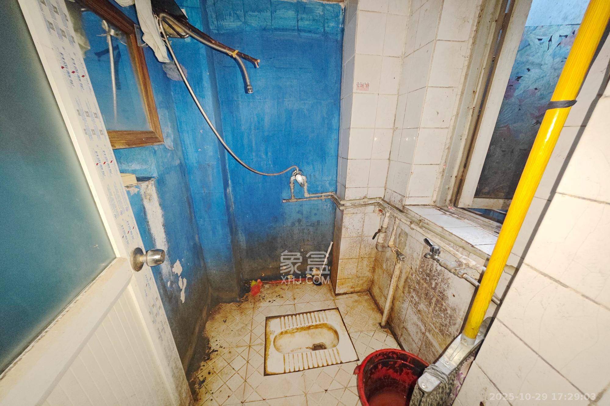 桂花二村  2室2厅2卫    39.0万其他