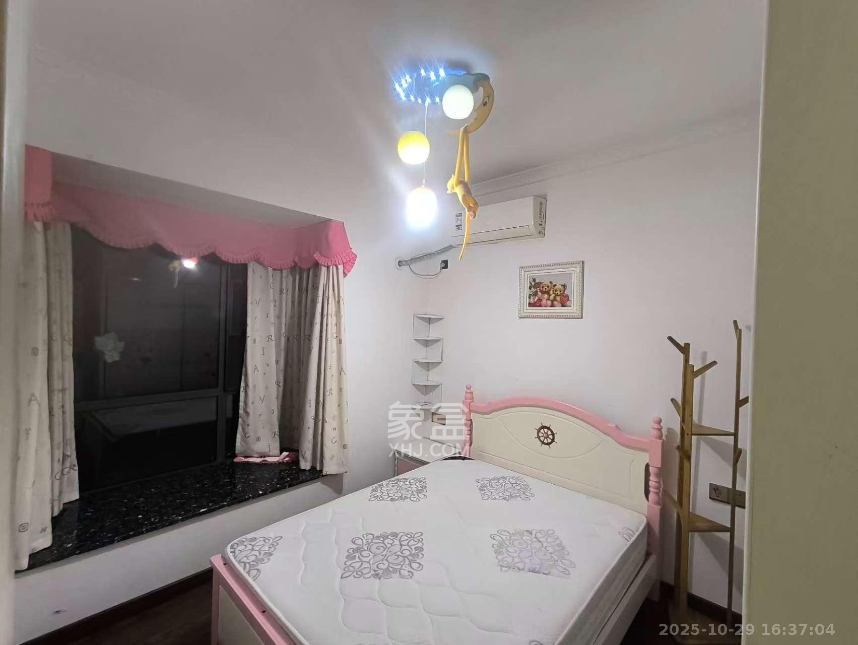 珠江东方明珠（新地东方明珠）三期  3室2厅1卫    1700.0元/月室内图