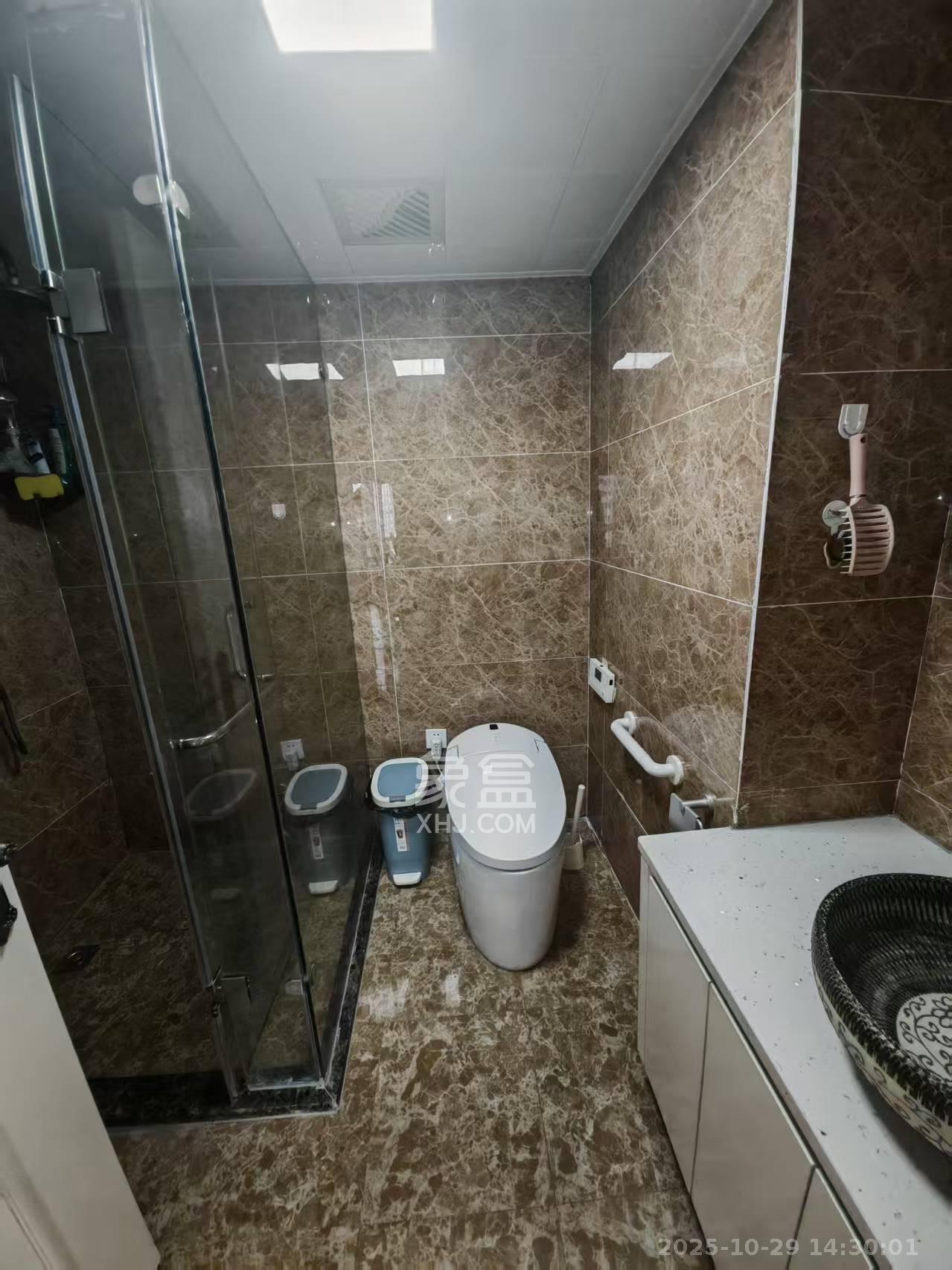 泊富公寓(泊富国际广场)  2室2厅1卫    3500.0元/月 泊富公寓(泊富国际广场)  2室2厅1卫    3500.0元/月室内图