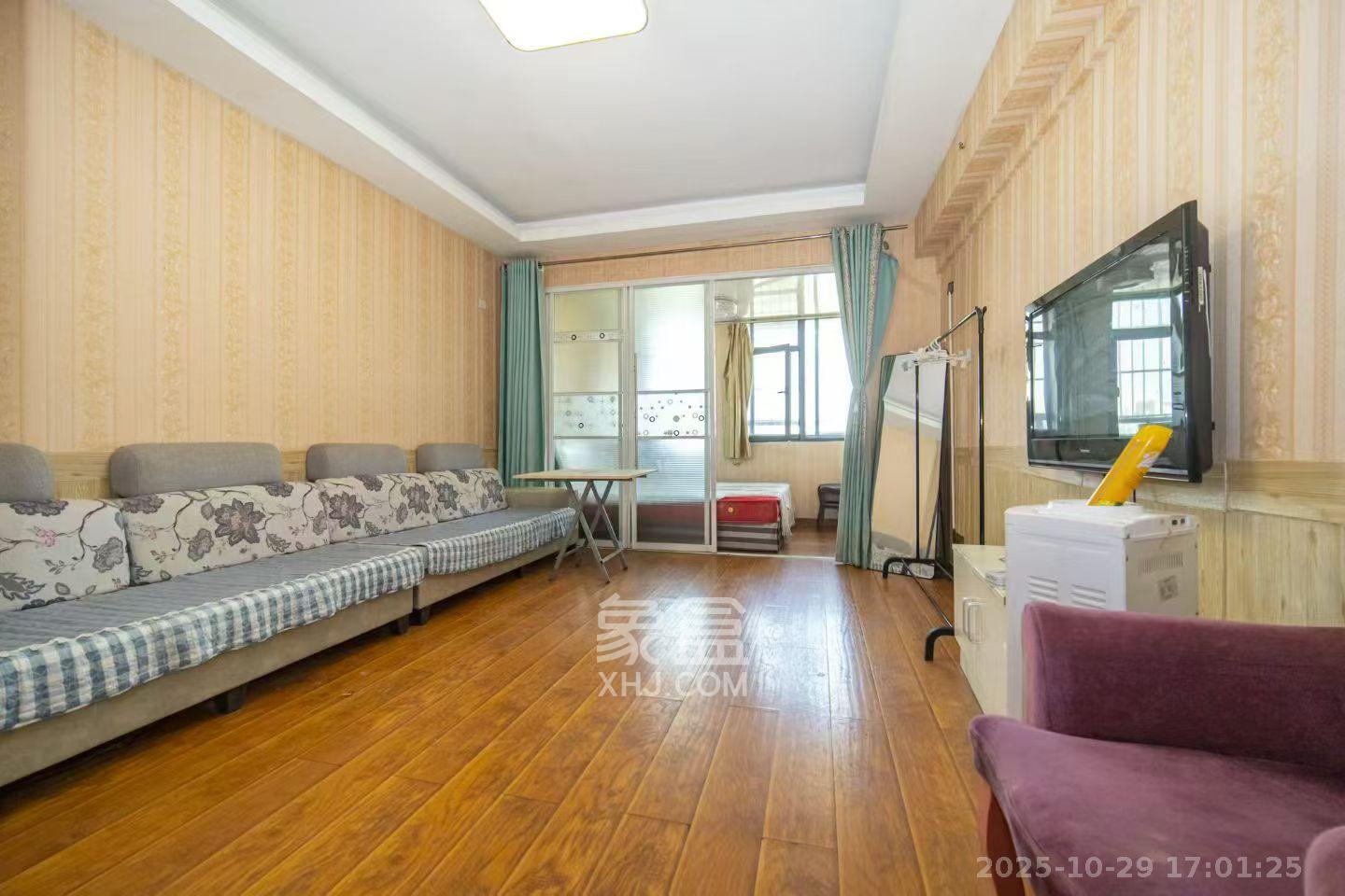 尚都花园城  1室1厅1卫    1000.0元/月 尚都花园城  1室1厅1卫    1000.0元/月