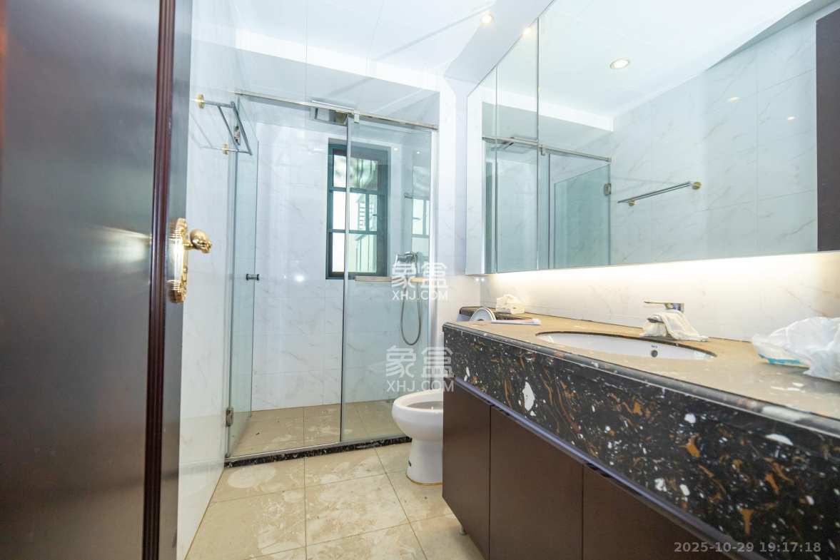 恒大雅苑 1室0厅0卫 100.0万 恒大雅苑 1室0厅0卫 100.0万卫生间