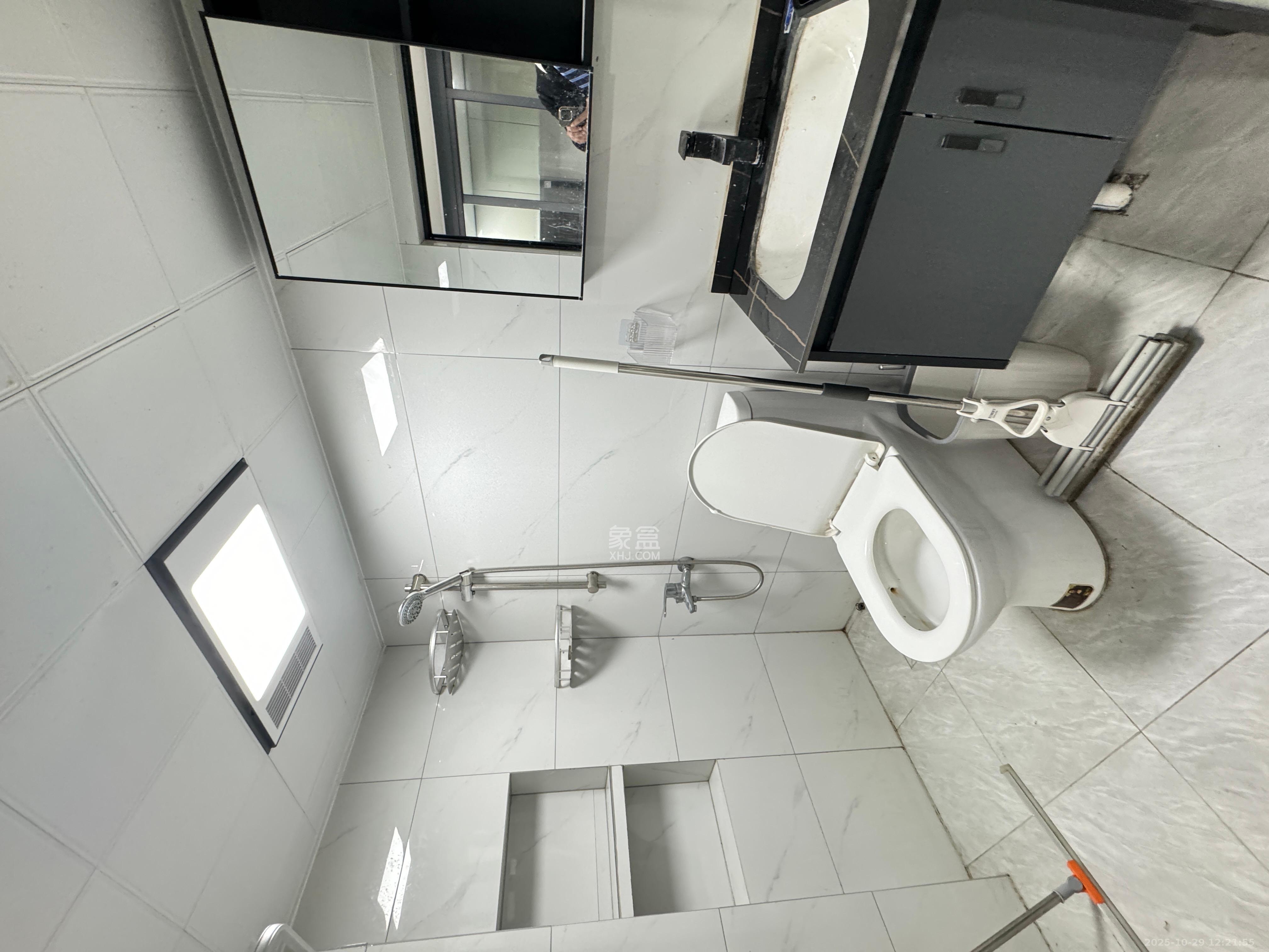 中国铁建湘语梅溪  1室1厅1卫    1650.0元/月室内图