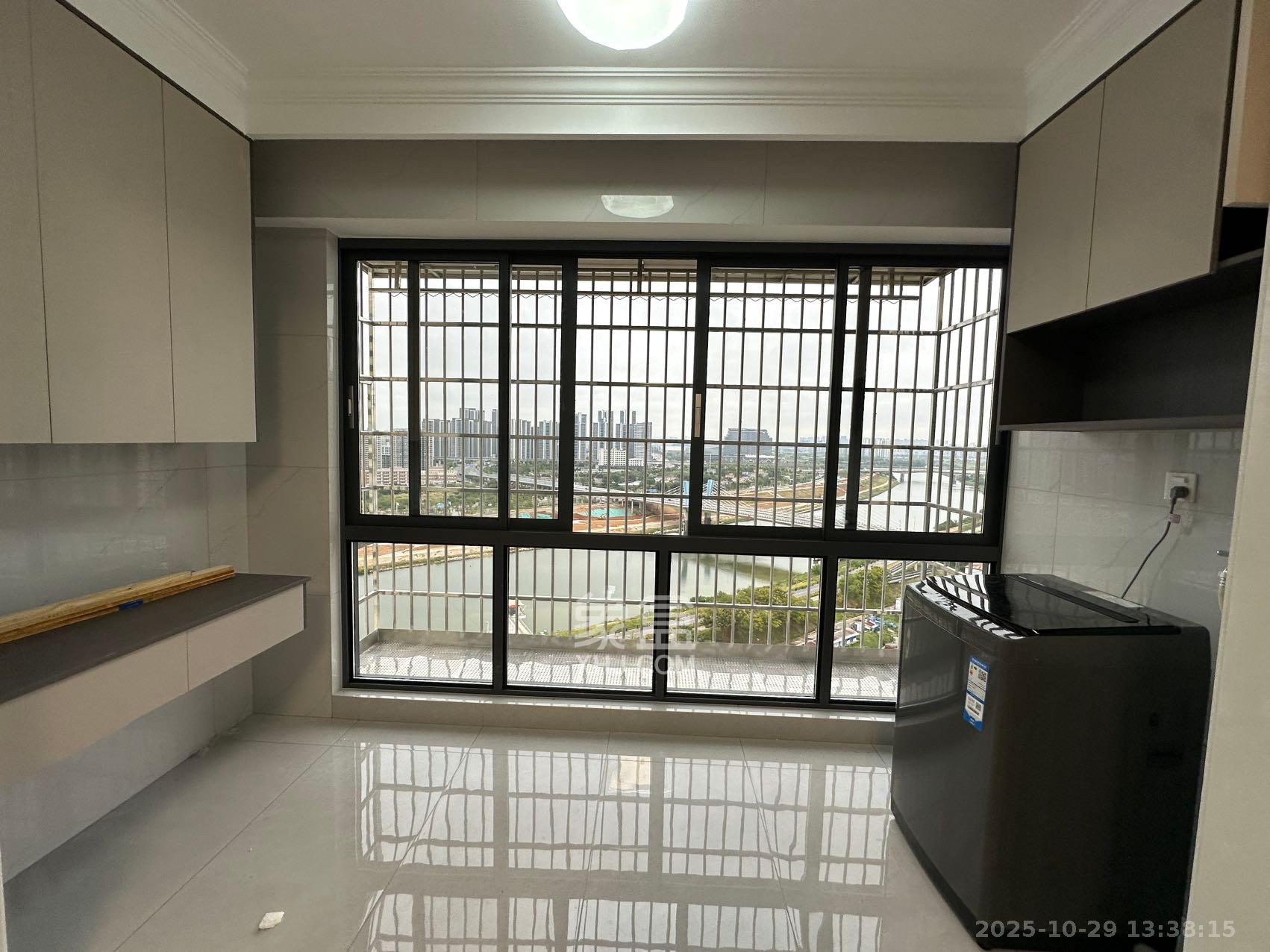 和景家园二期  2室2厅1卫    1900.0元/月 和景家园二期  2室2厅1卫    1900.0元/月室内图