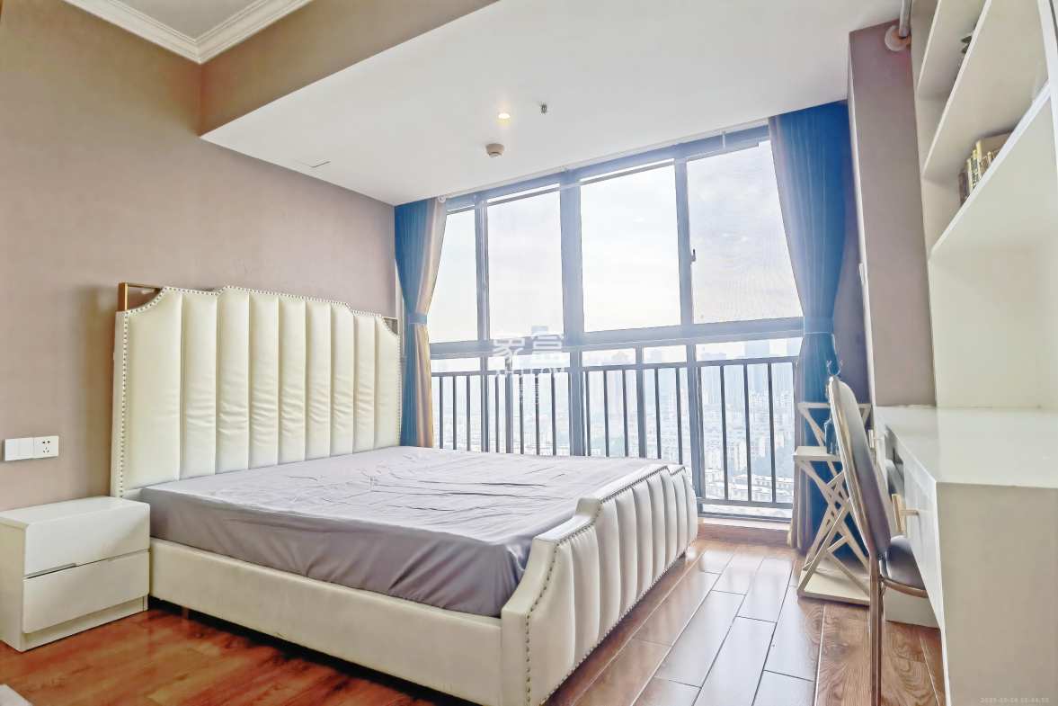 中交里城 1室1厅1卫 1950.0元/月 中交里城 1室1厅1卫 1950.0元/月室内图