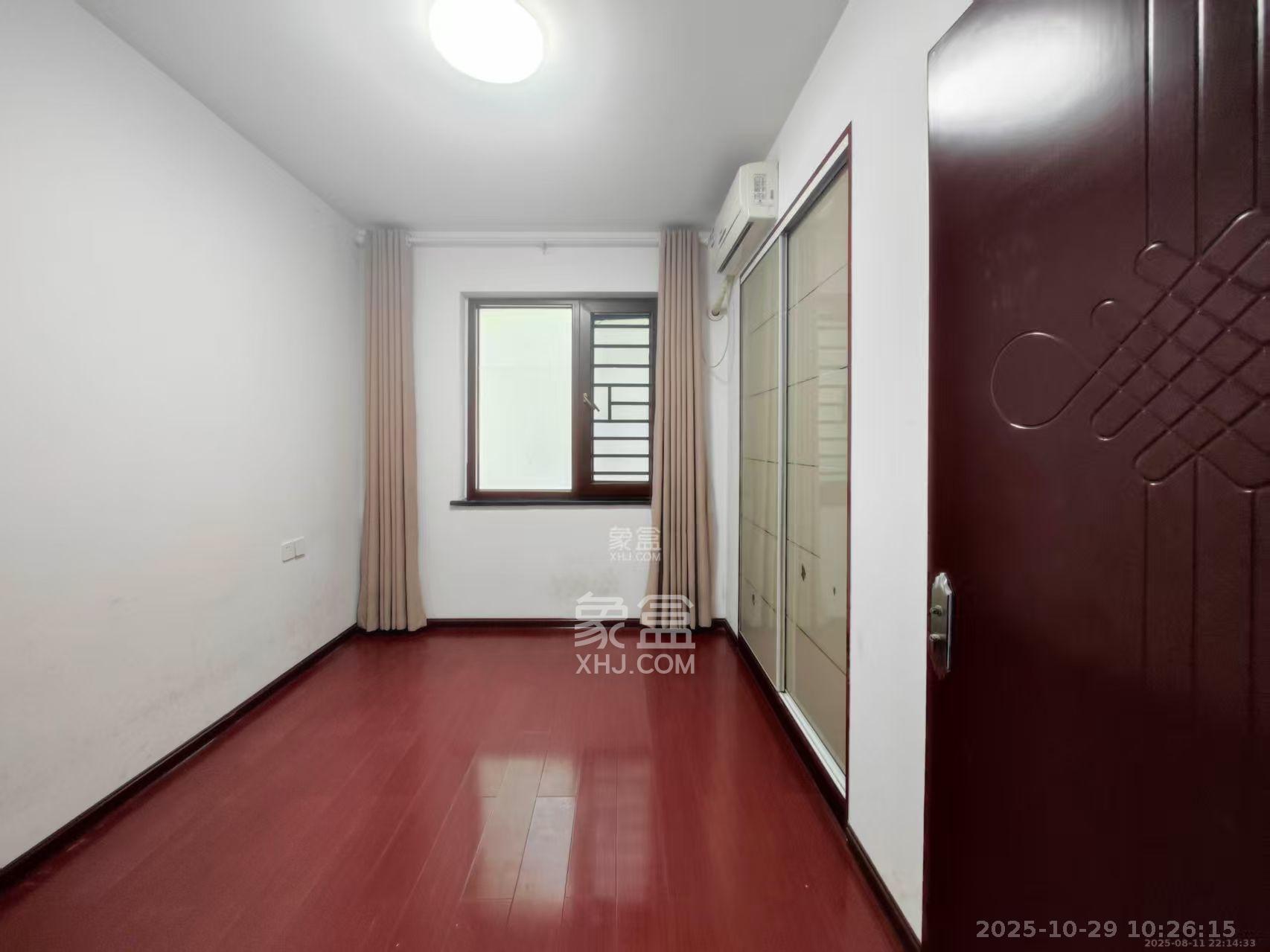 华盛世纪新城  4室2厅1卫    2800.0元/月 华盛世纪新城  4室2厅1卫    2800.0元/月室内图