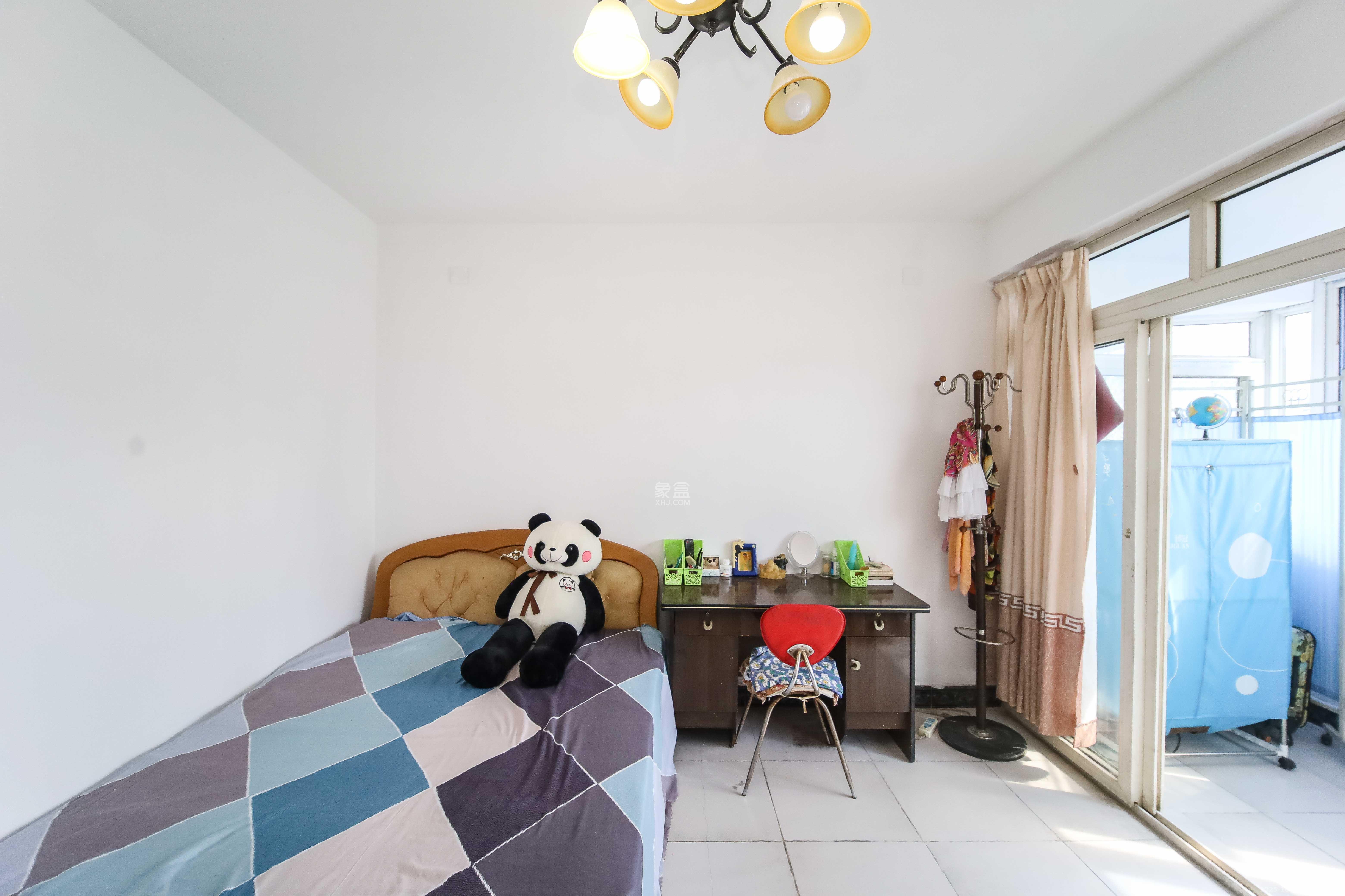 德政园  3室2厅1卫    45.8万 德政园  3室2厅1卫    45.8万卧室