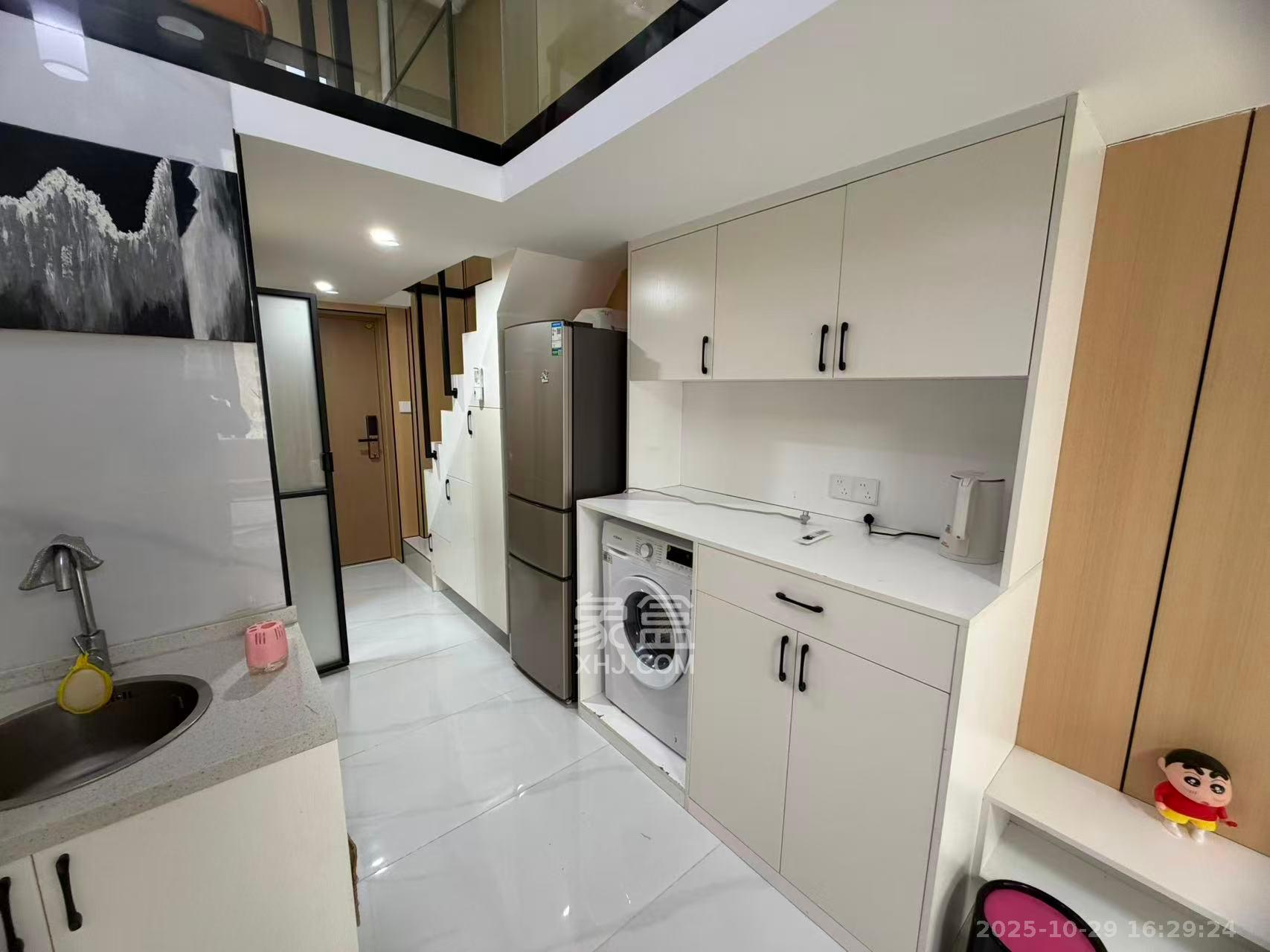 卓越江岸  2室1厅1卫    2500.0元/月 卓越江岸  2室1厅1卫    2500.0元/月室内图