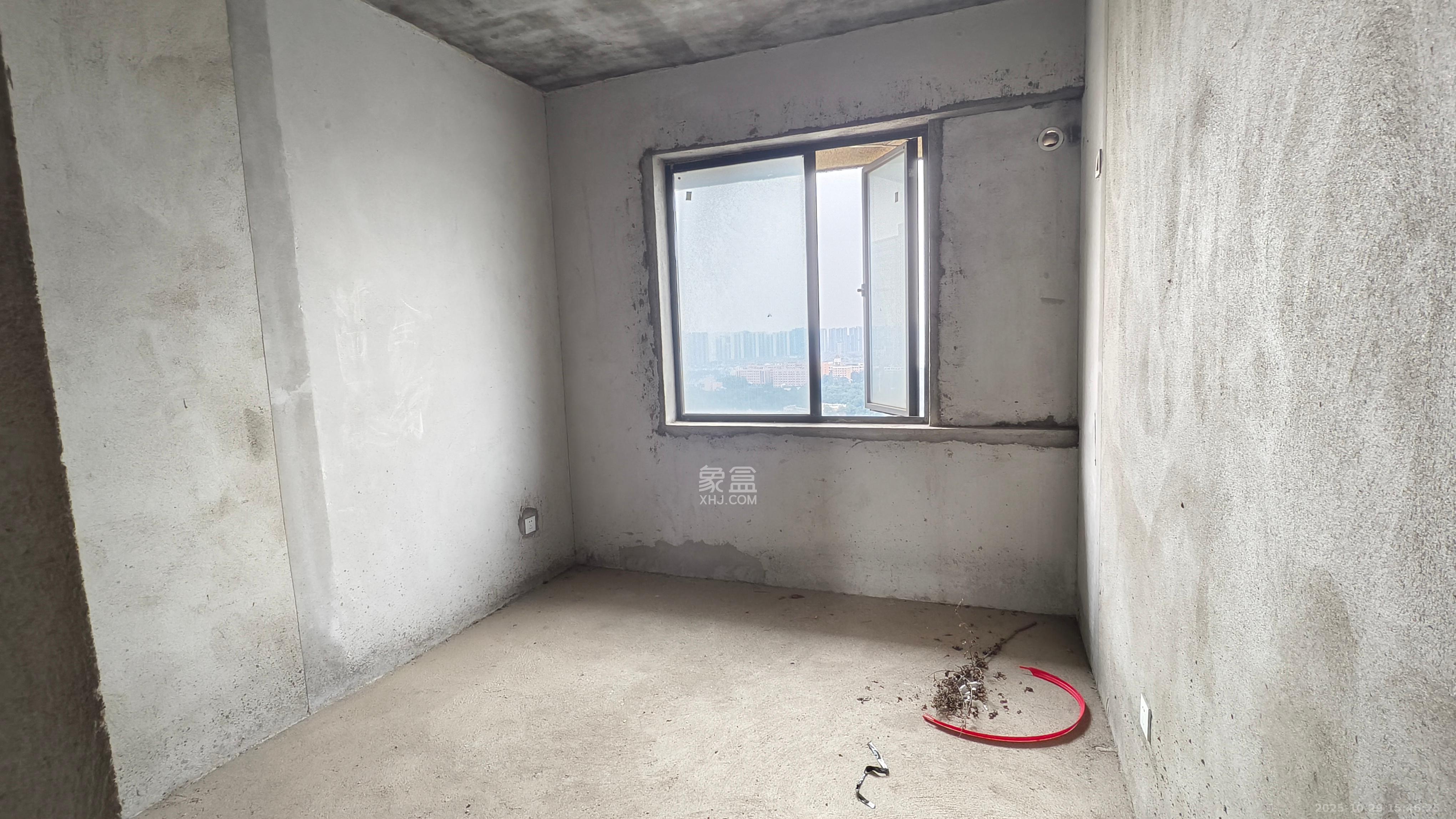 骑龙大街（骑龙苑）  3室2厅2卫    1300.0元/月室内图