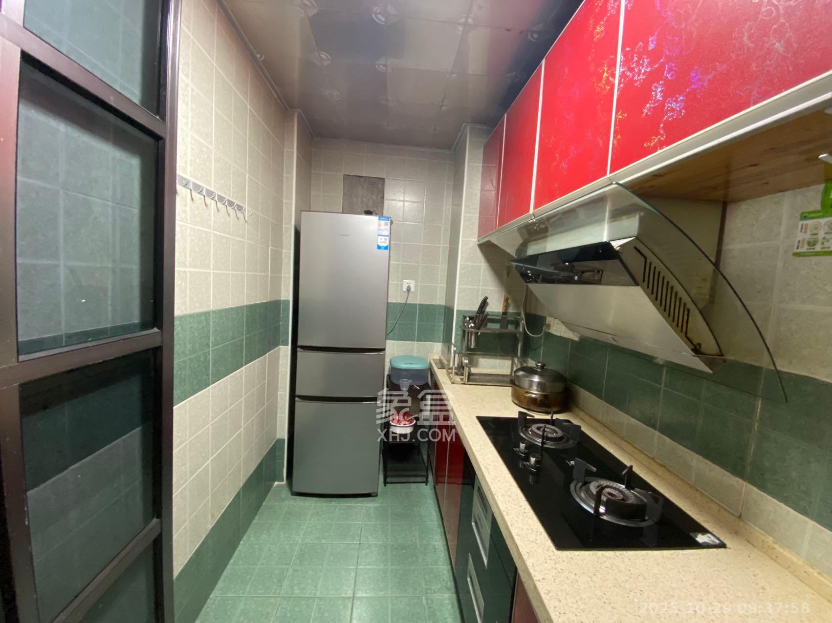 鸿基橄榄君庭  2室2厅1卫    2100.0元/月室内图