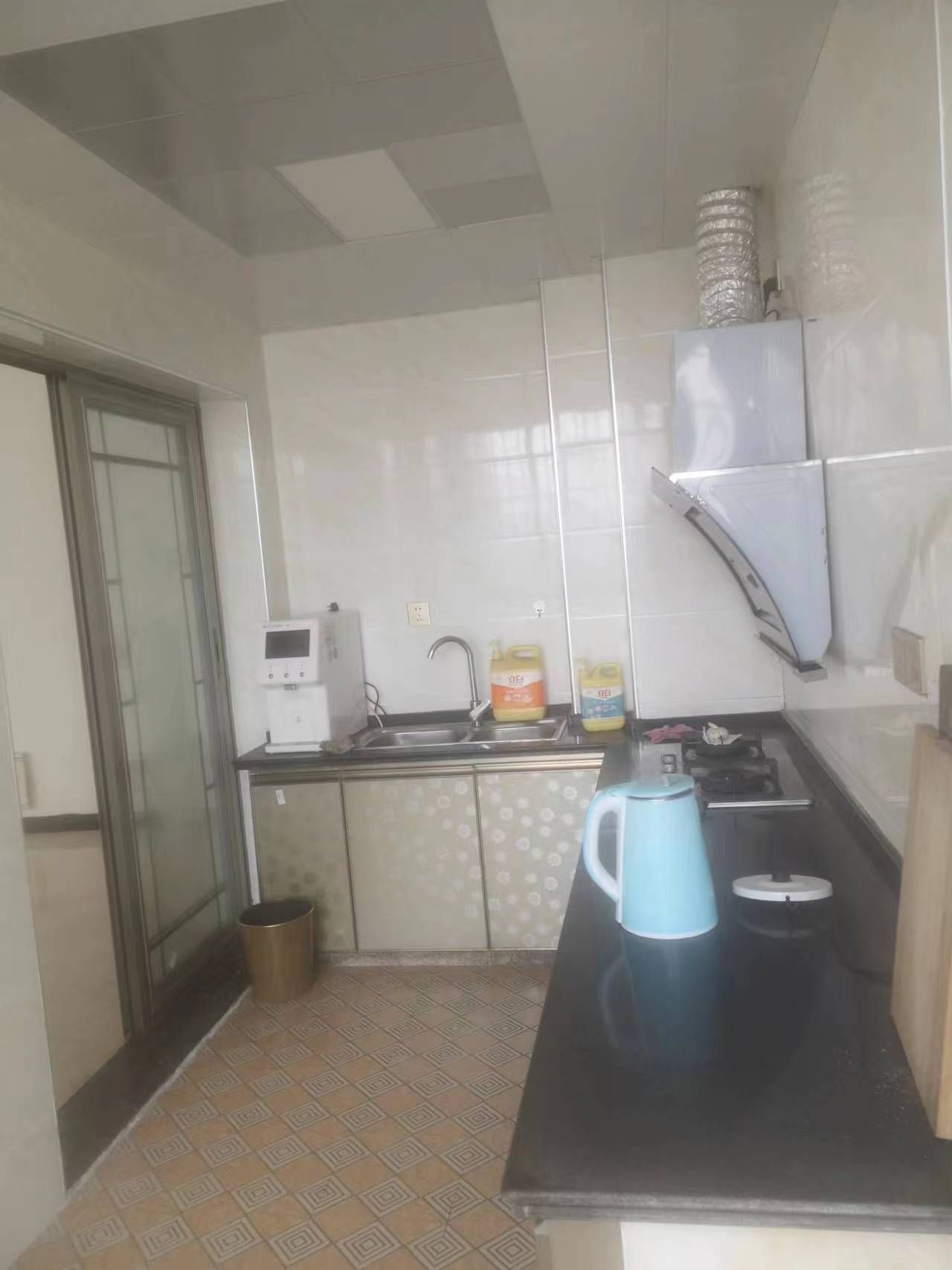 树鑫城市花园  3室2厅2卫    1500.0元/月 树鑫城市花园  3室2厅2卫    1500.0元/月室内图