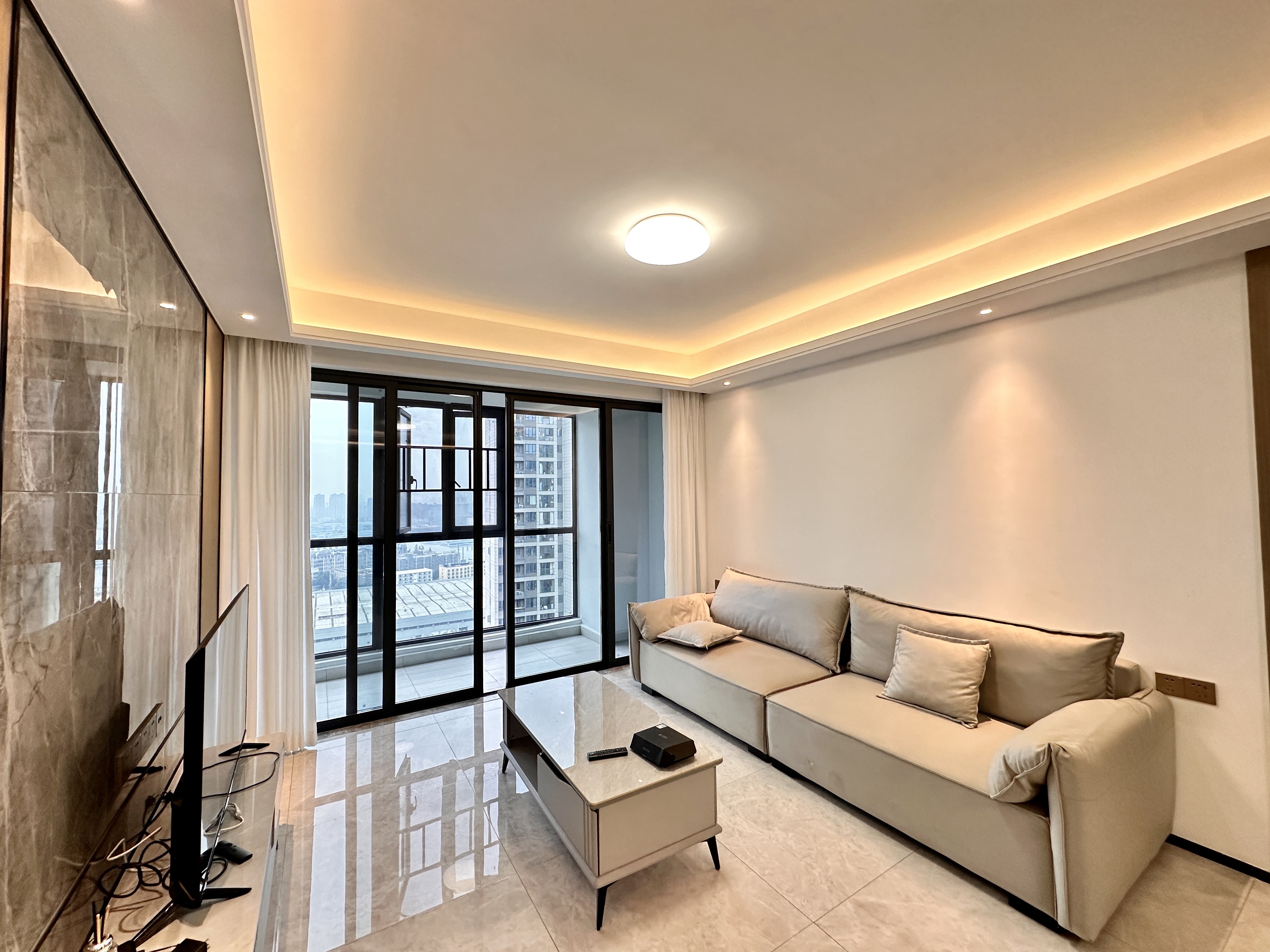 长房云尚公馆  3室2厅2卫    2800.0元/月 长房云尚公馆  3室2厅2卫    2800.0元/月户型图