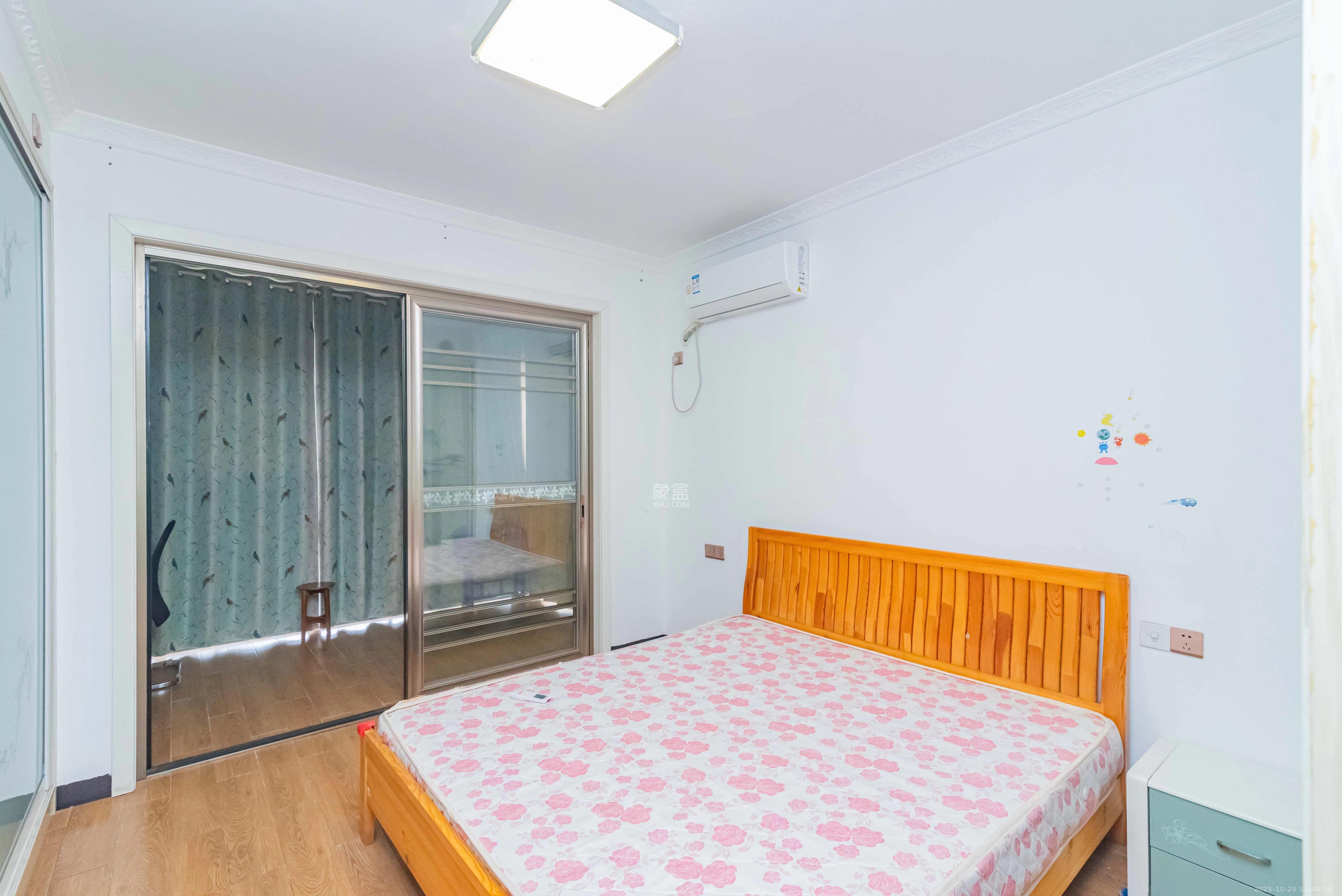 学府华庭 3室2厅2卫 3200.0元/月 学府华庭 3室2厅2卫 3200.0元/月室内图