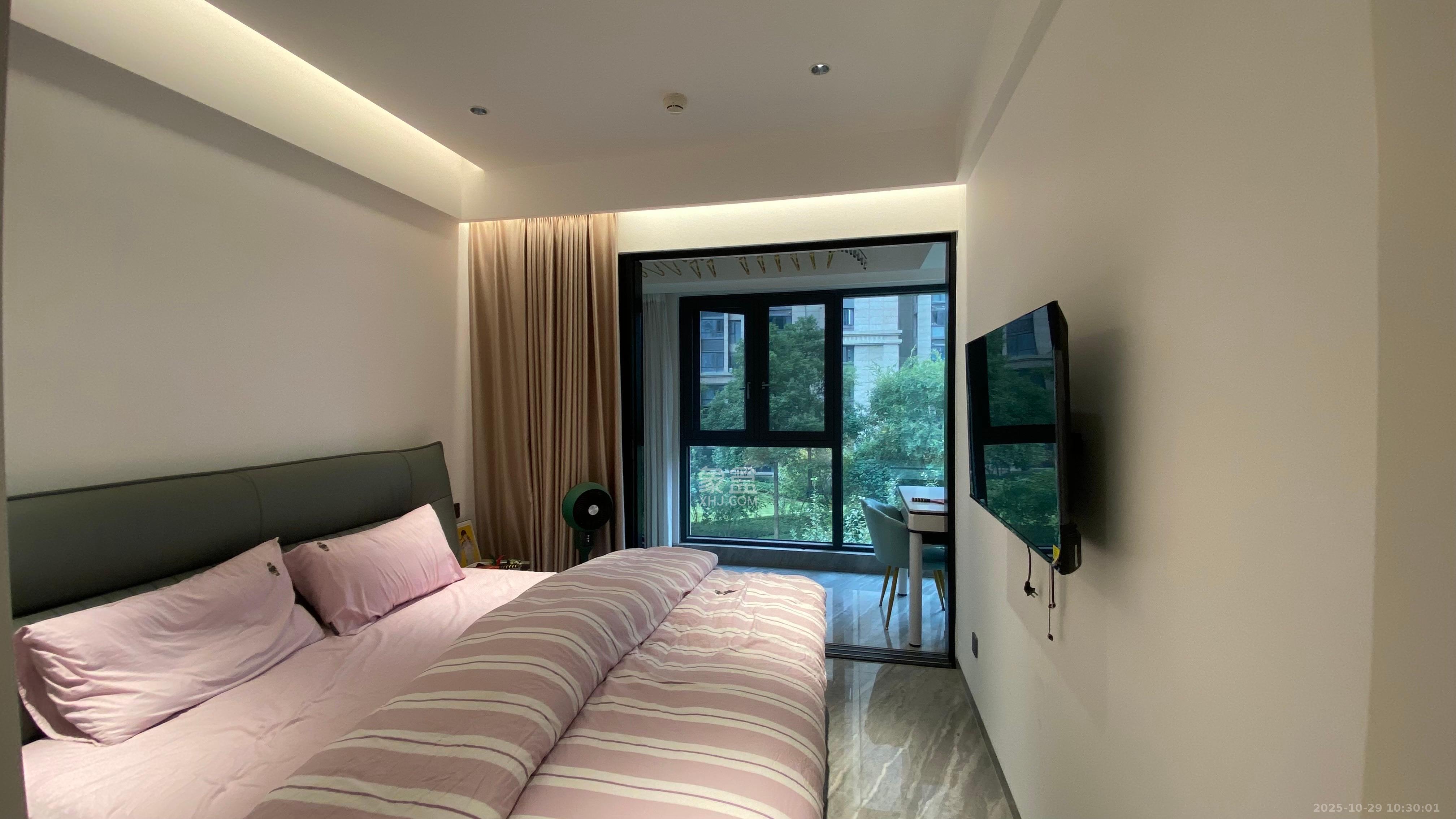 明昇壹城(明昇时代广场)二期  4室2厅2卫    3500.0元/月 明昇壹城(明昇时代广场)二期  4室2厅2卫    3500.0元/月室内图