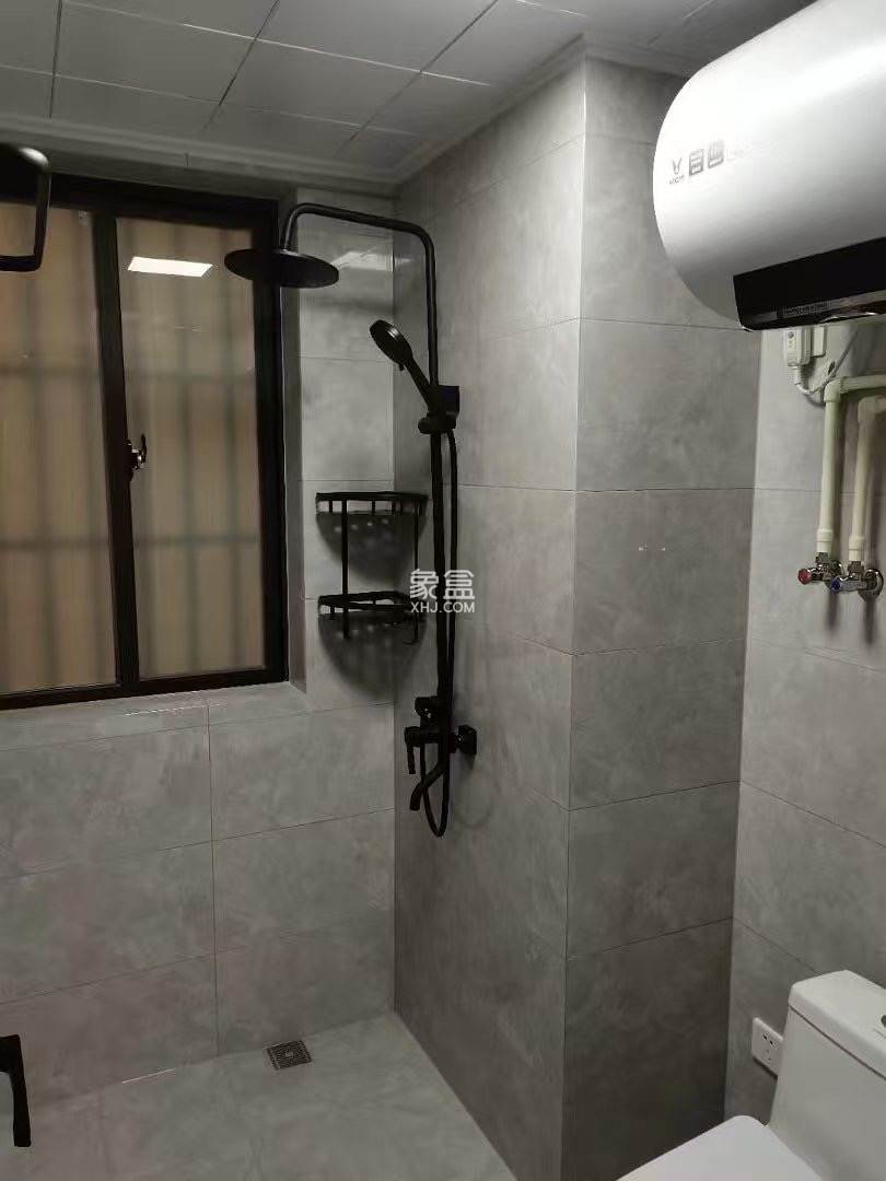 绿地海德公馆 2室1厅1卫 3400.0元/月 绿地海德公馆 2室1厅1卫 3400.0元/月室内图