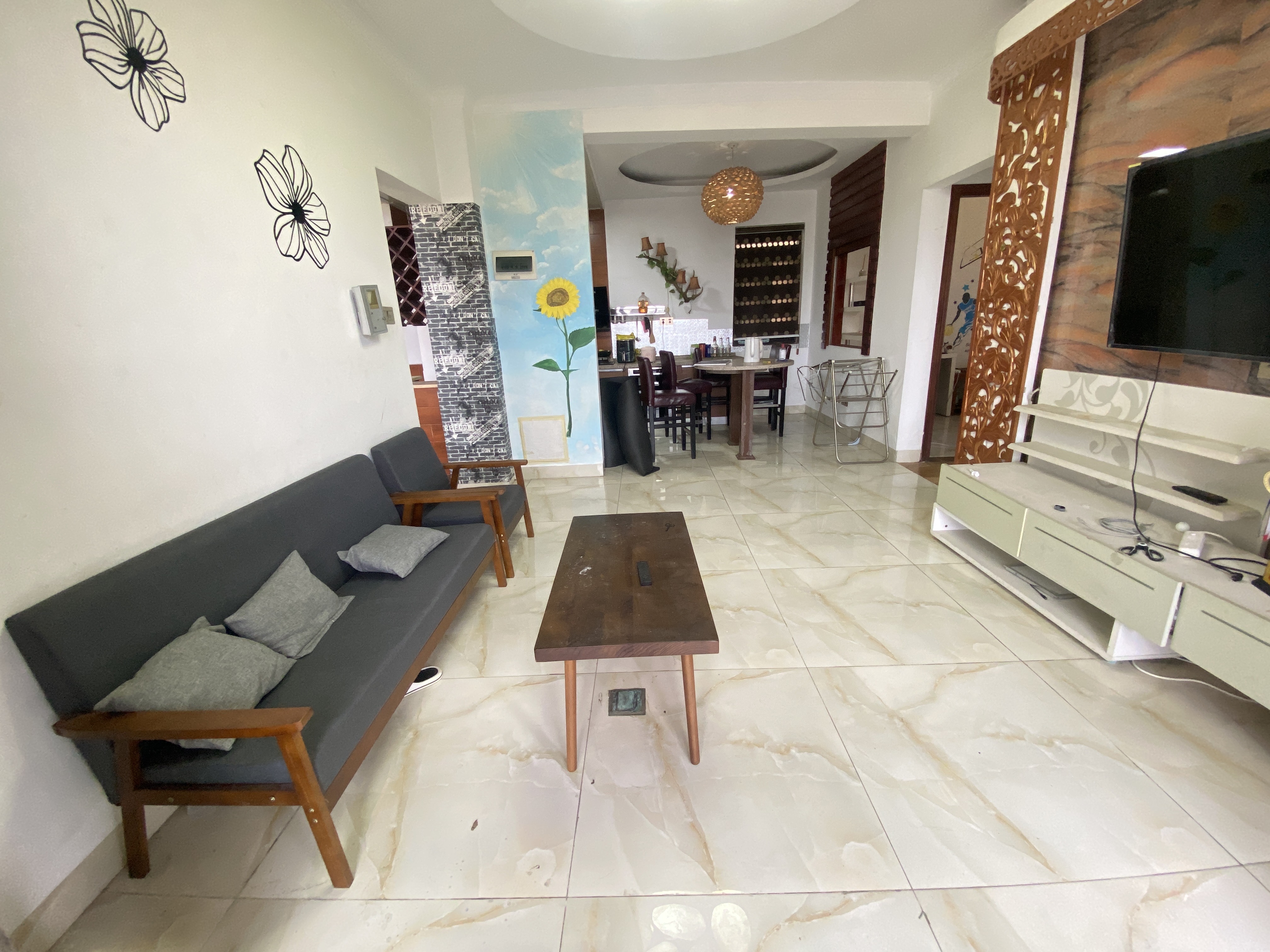 滨江帝景一期 2室1厅1卫 2100.0元/月 滨江帝景一期 2室1厅1卫 2100.0元/月室内图