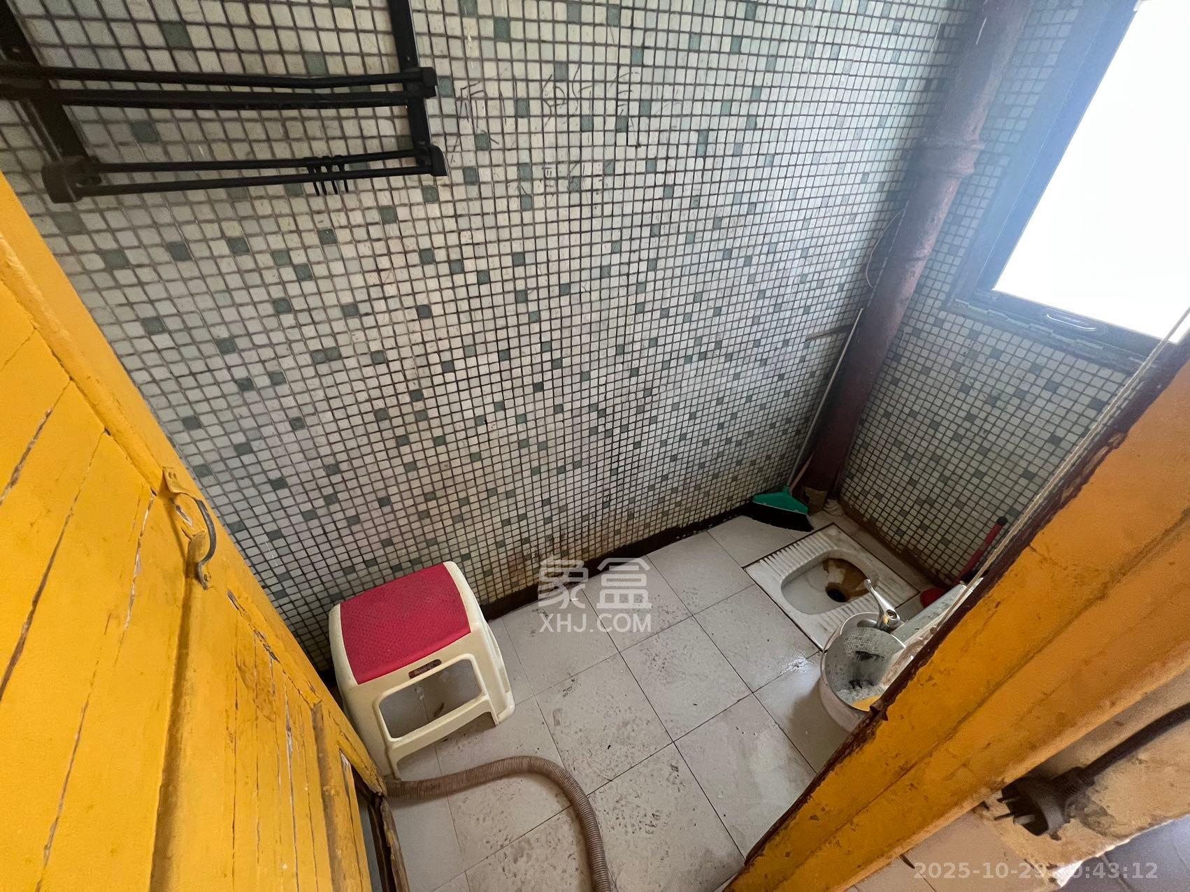 陈家湖小区  2室1厅1卫    1200.0元/月室内图