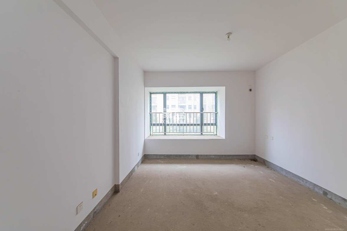 和美星城 4室2厅2卫 110.0万 和美星城 4室2厅2卫 110.0万卧室