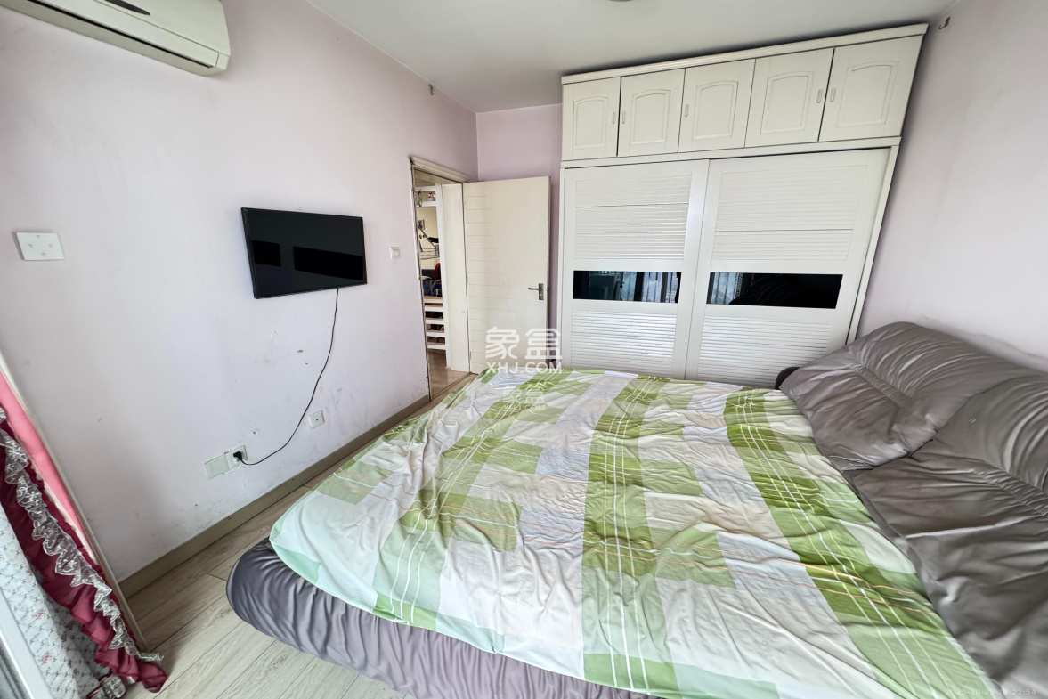 星典时代  3室2厅1卫    2000.0元/月 星典时代  3室2厅1卫    2000.0元/月室内图