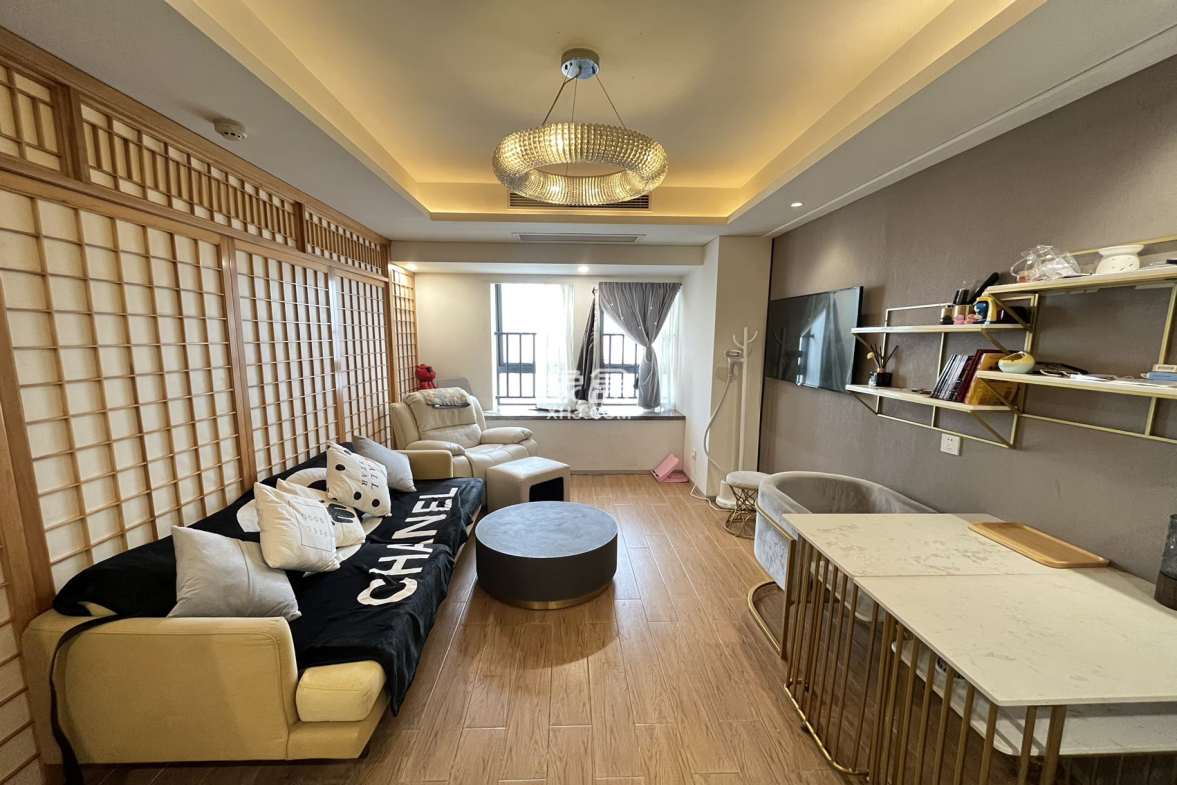 海航豪庭南苑  1室1厅1卫    2800.0元/月 海航豪庭南苑  1室1厅1卫    2800.0元/月室内图1