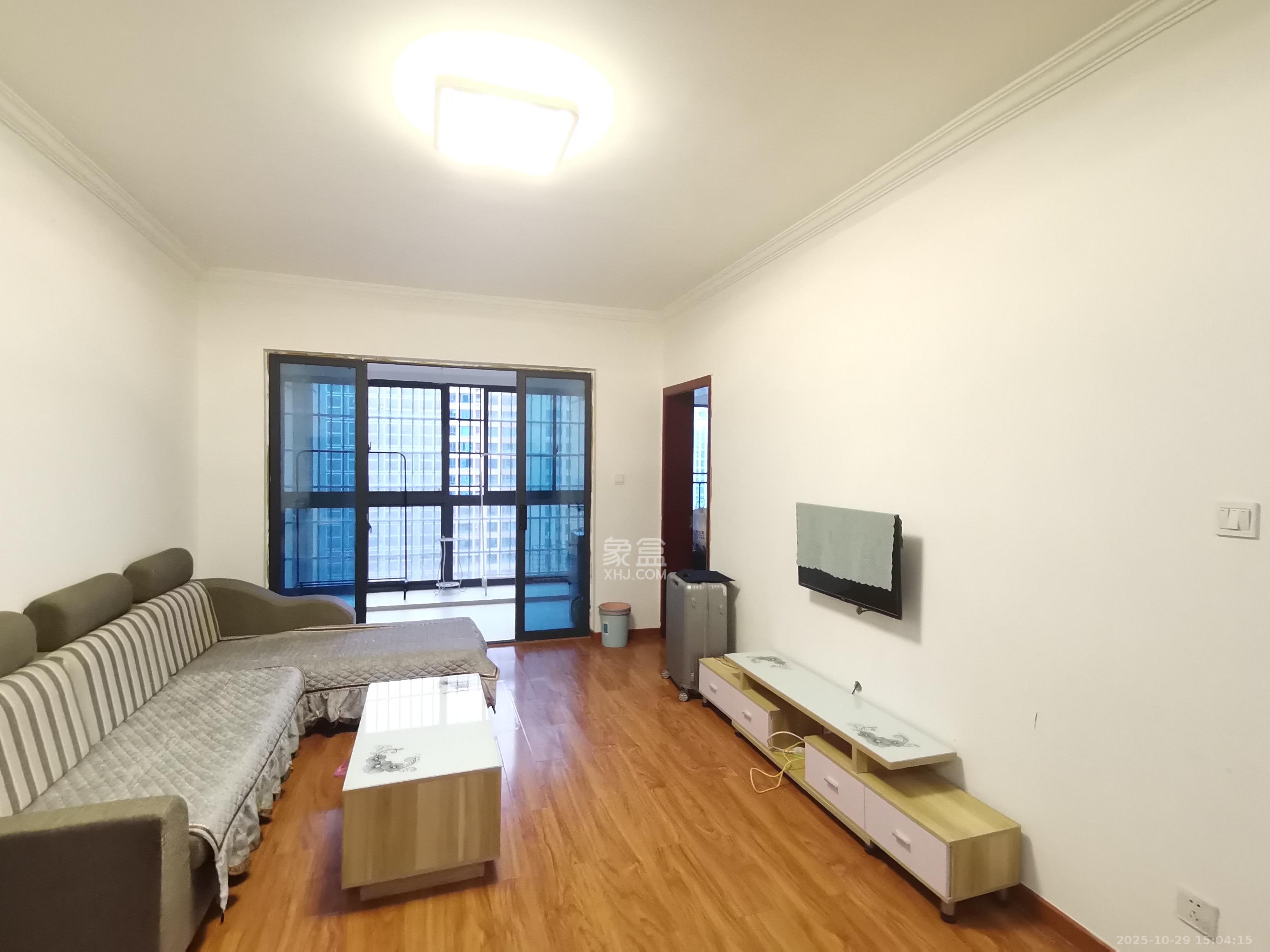 方略城市广场 3室2厅1卫 2000.0元/月 方略城市广场 3室2厅1卫 2000.0元/月室内图