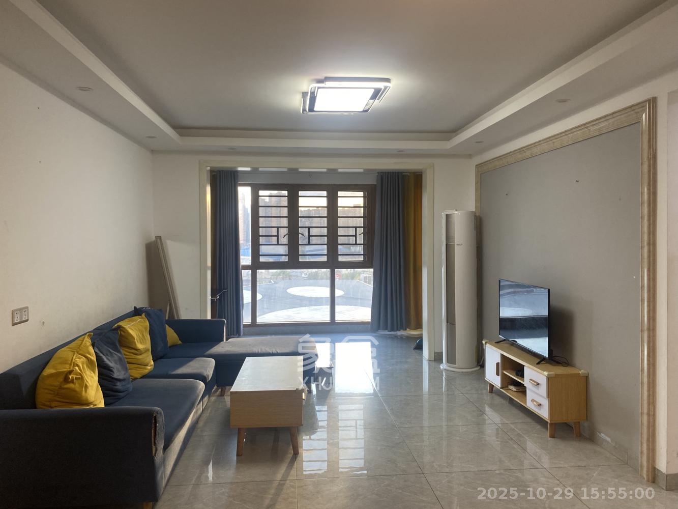 明发阅江悦府  5室2厅2卫    2650.0元/月室内图