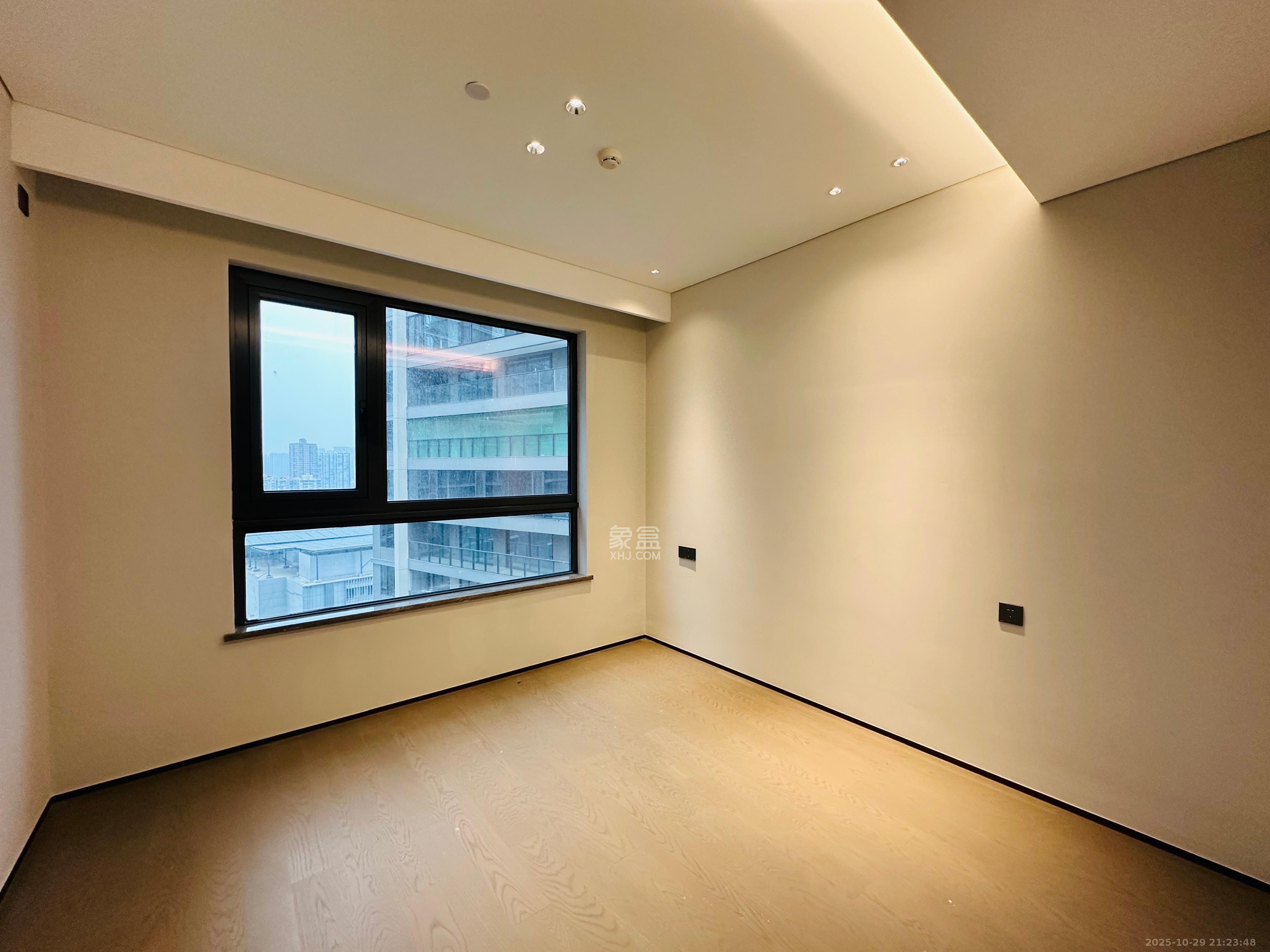 长沙悦府(华润万象城) 4室2厅1卫 14000.0元/月 长沙悦府(华润万象城) 4室2厅1卫 14000.0元/月室内图