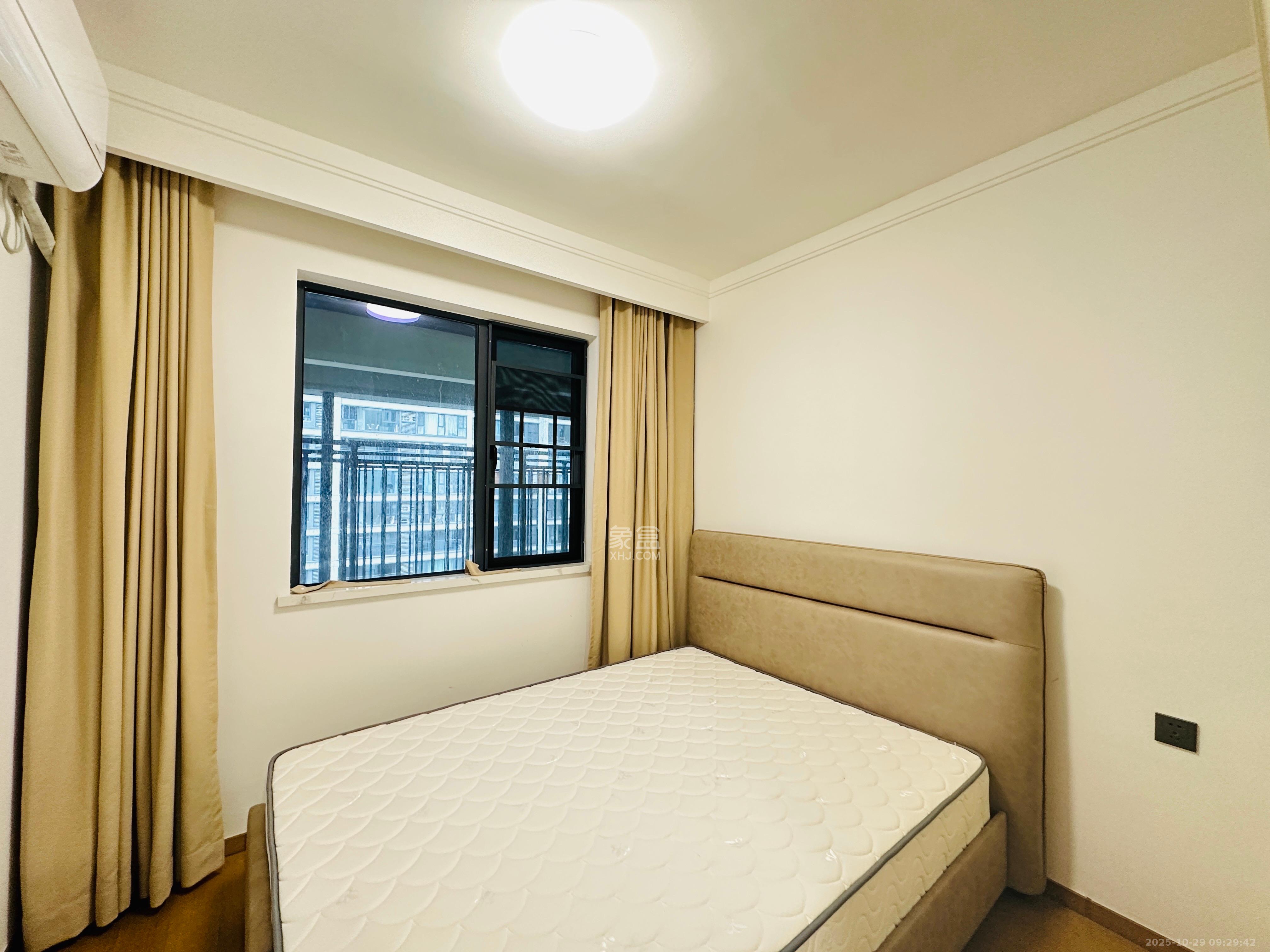 旭辉雨花郡  1室0厅0卫    3800.0元/月室内图