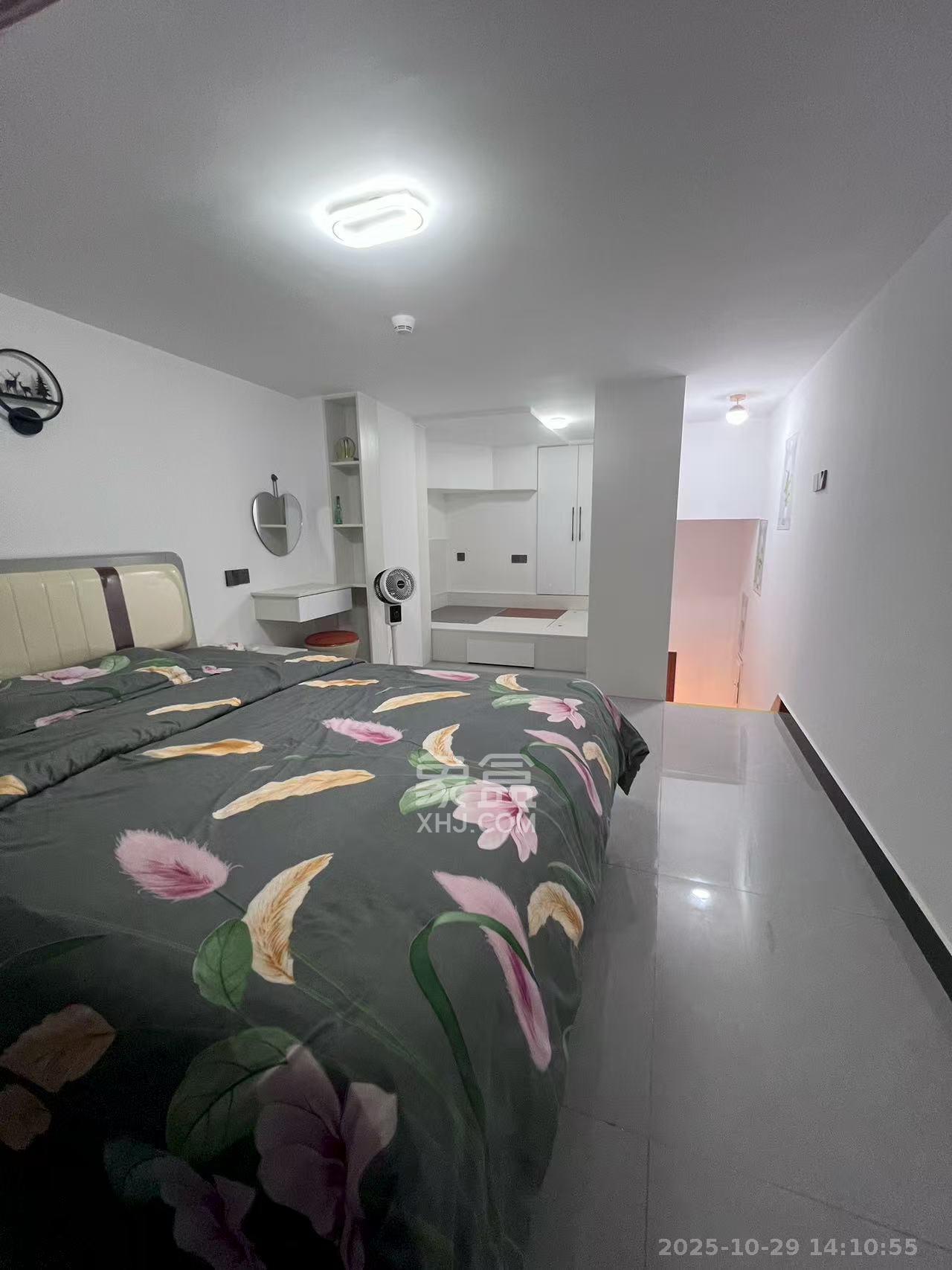 碧桂园星荟  2室1厅1卫    1300.0元/月室内图