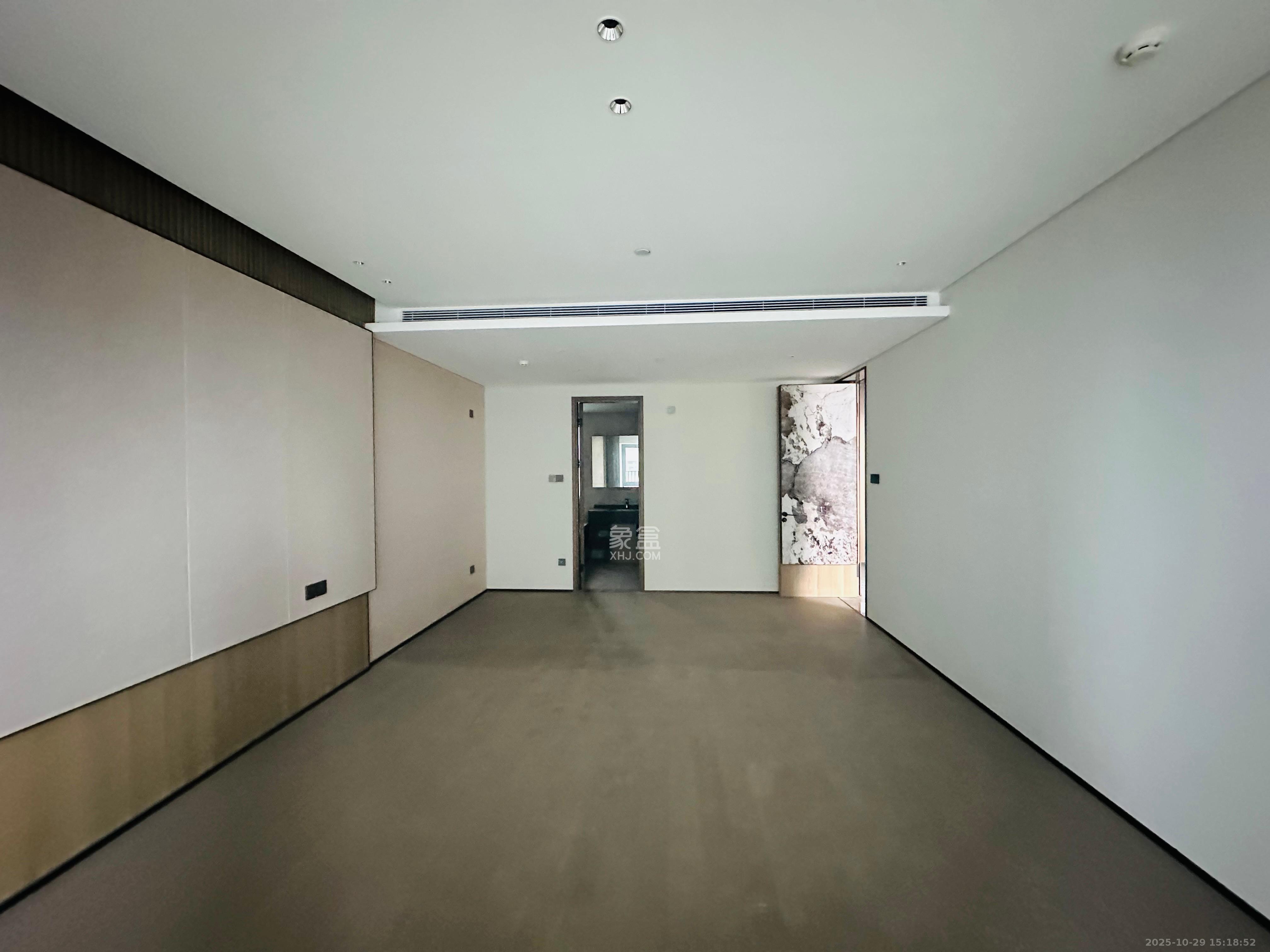 长沙悦府(华润万象城)  4室2厅3卫    13000.0元/月 长沙悦府(华润万象城)  4室2厅3卫    13000.0元/月室内图