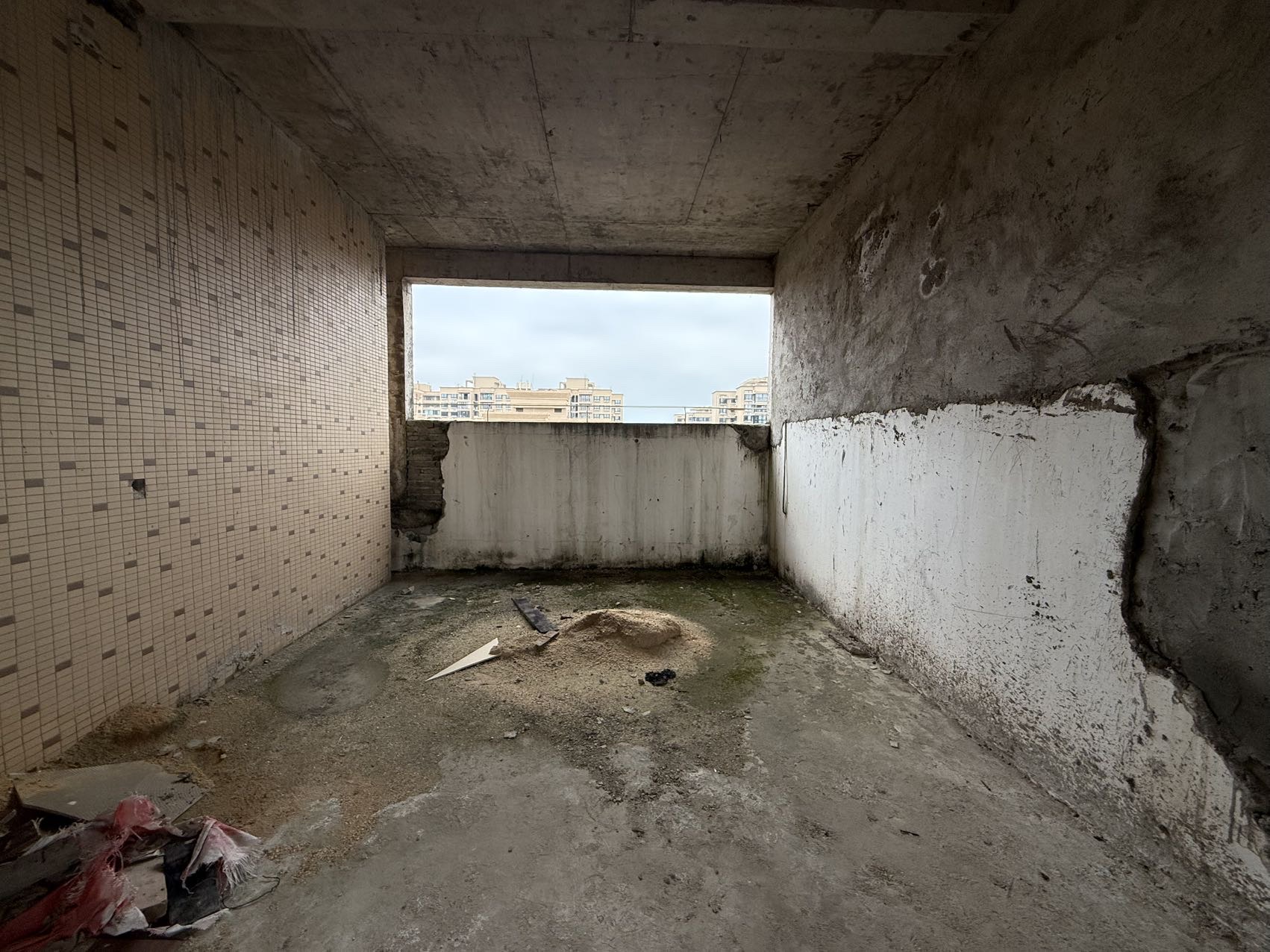 海岛国际名城 3室2厅2卫 330.0万 海岛国际名城 3室2厅2卫 330.0万客厅